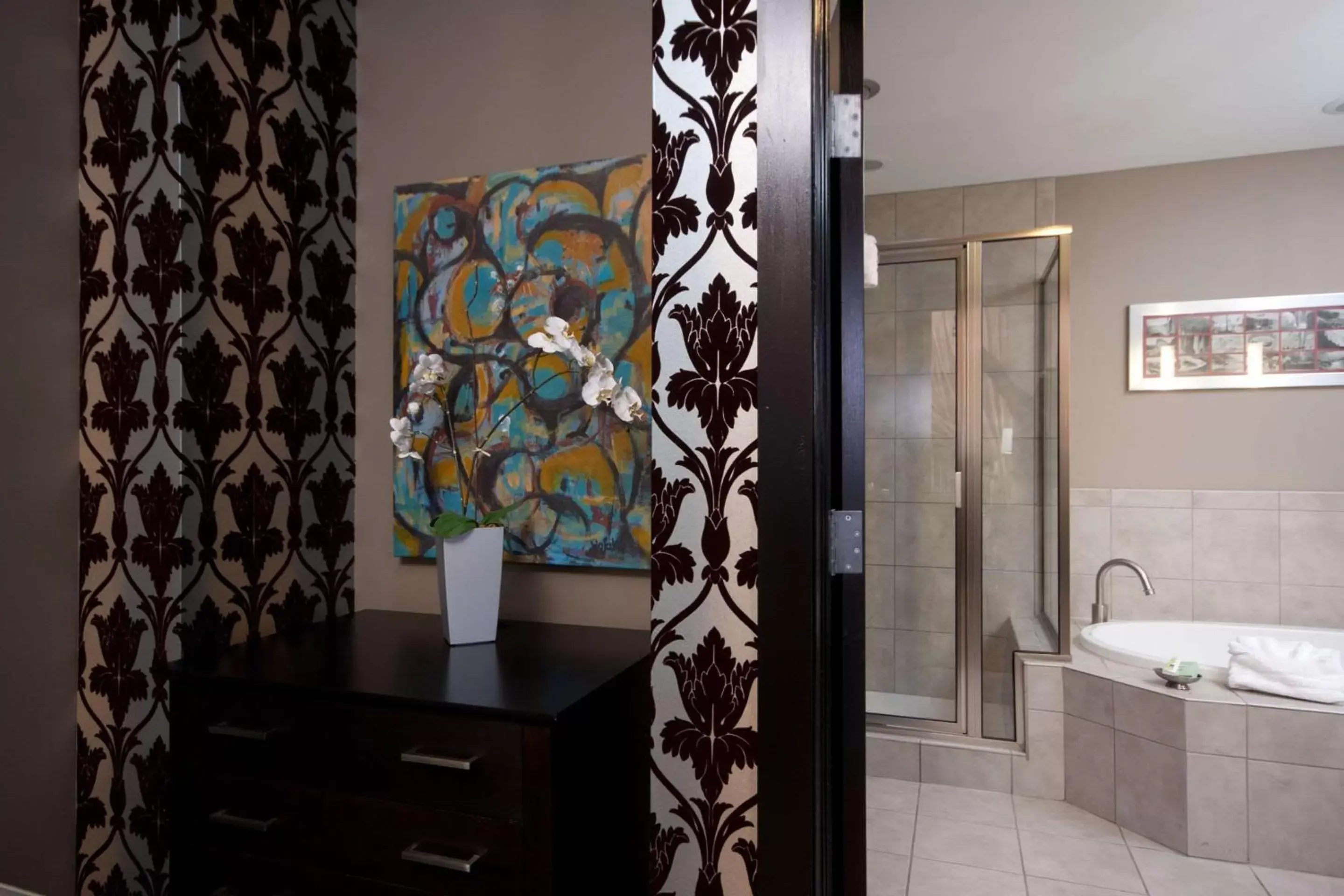 Photo of the whole room, Bathroom in The Giacomo, Ascend Hotel Collection