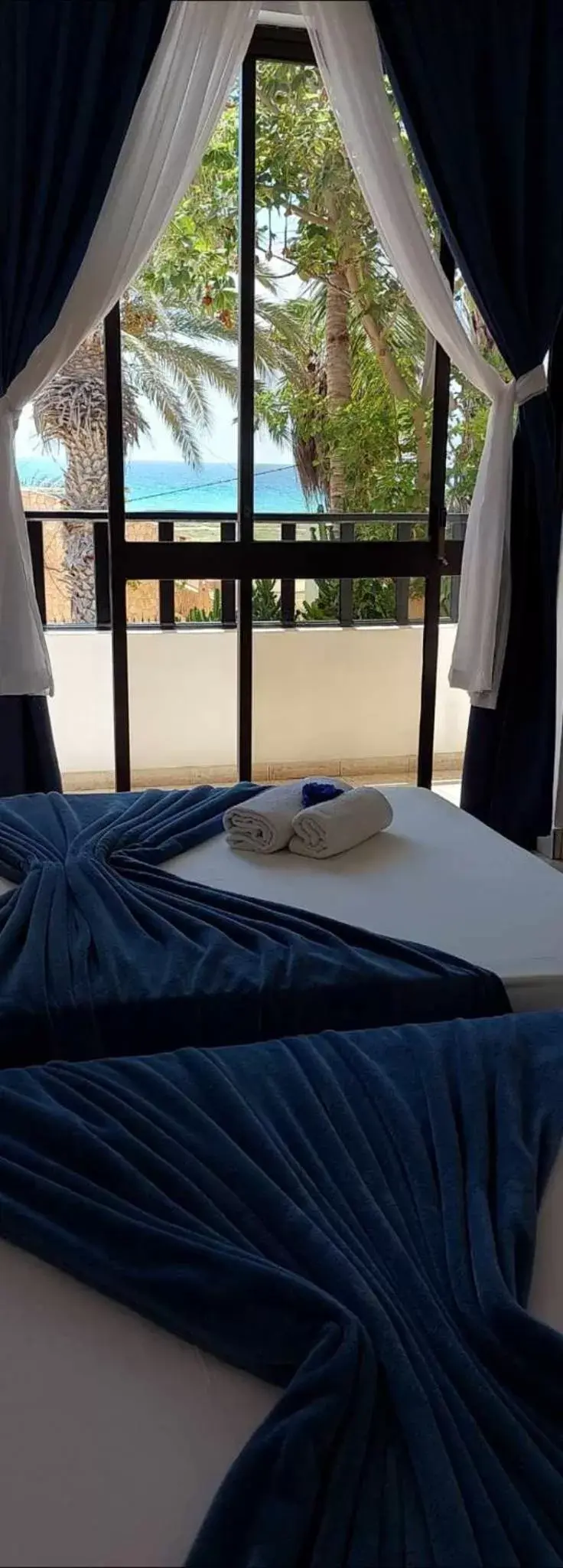 Double or Twin Room with Partial Sea View in Aparthotel Santa Maria Beach Double or Twin Room with Partial Sea View in Aparthotel Santa Maria Beach