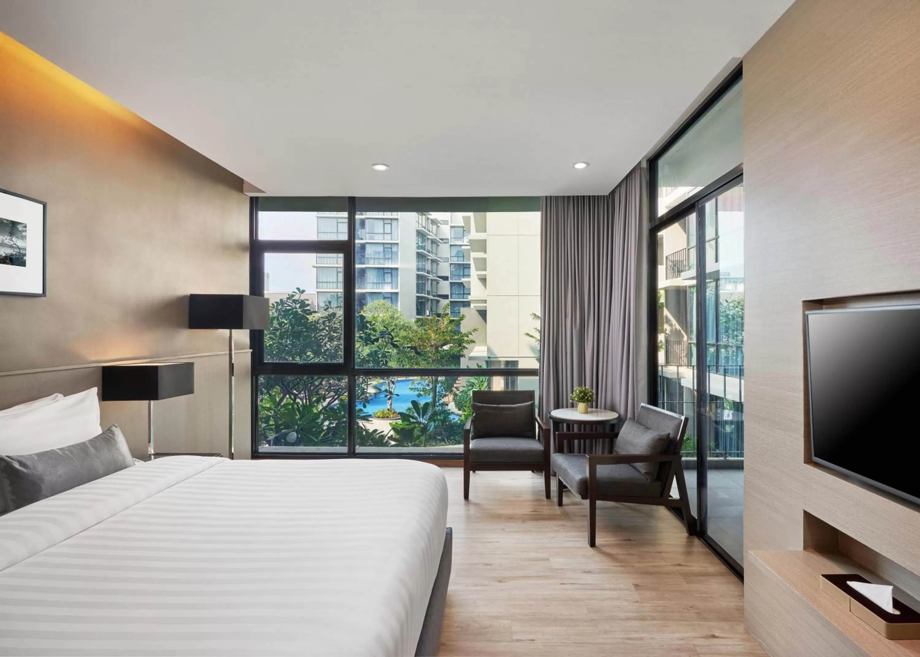 Bed in Altera Hotel and Residence by At Mind