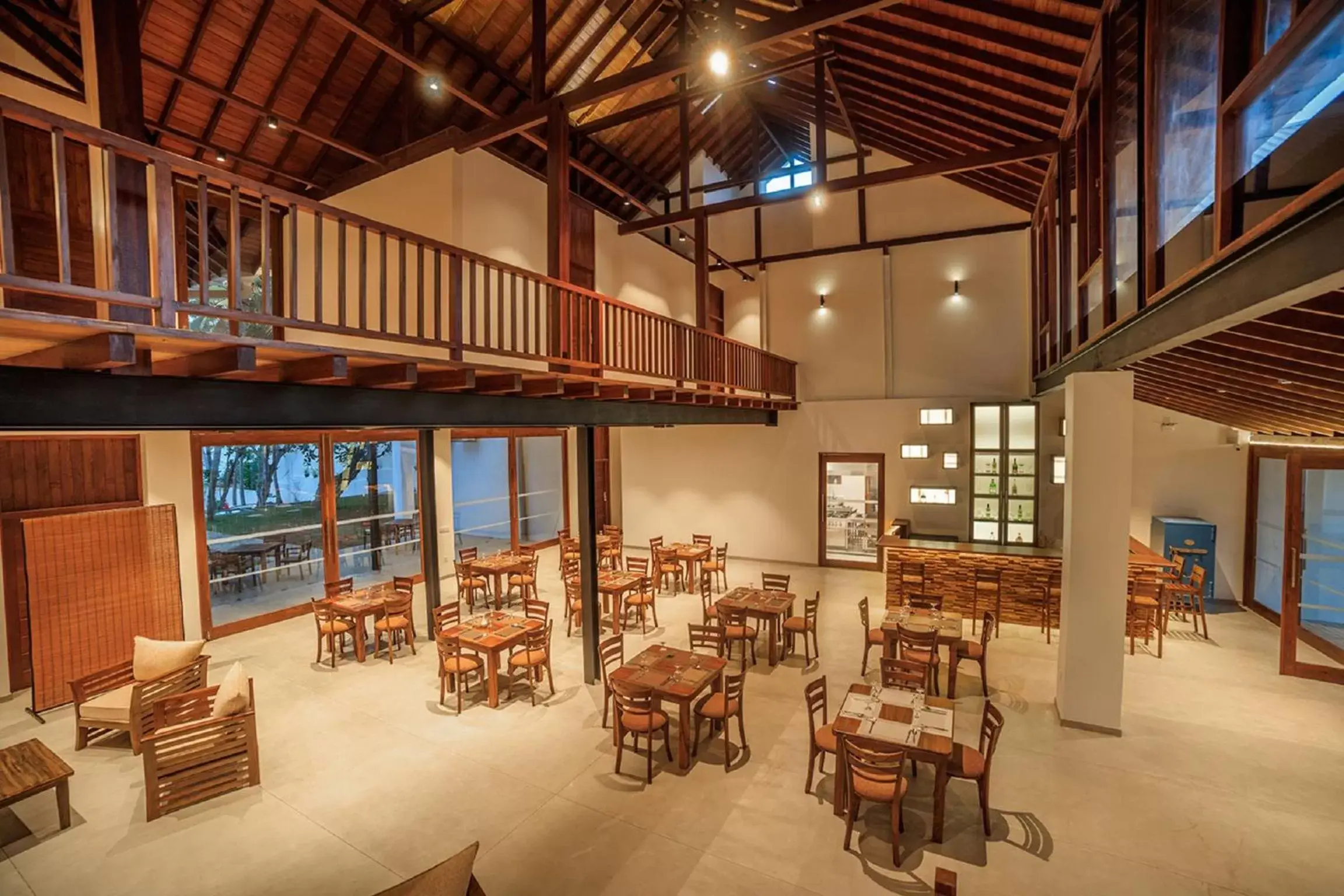 Lounge or bar in R Degrees Boutique Hotel & Spa Lounge or bar in R Degrees Boutique Hotel & Spa