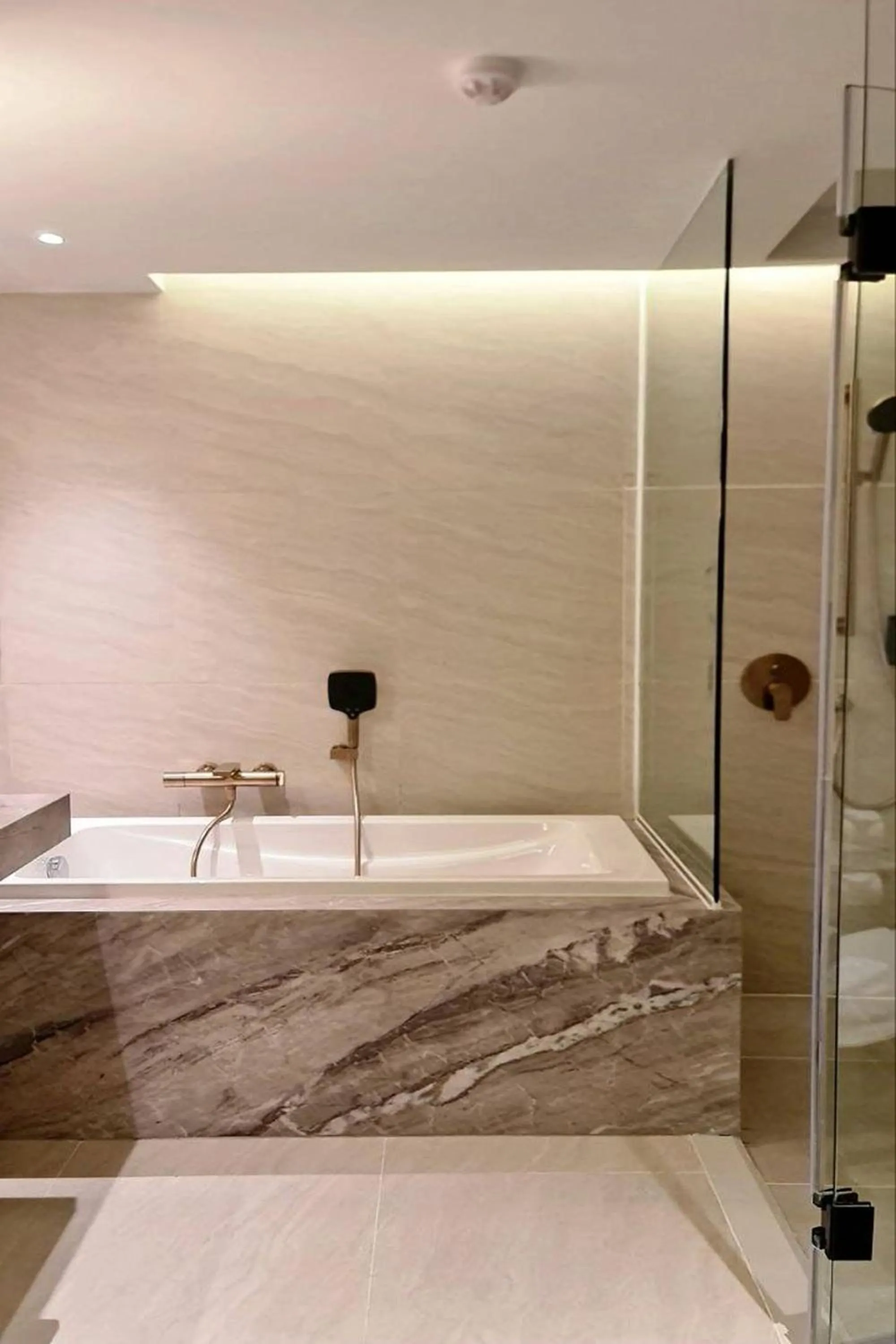 Bathroom in The SACHA Apart-Hotel Thonglor