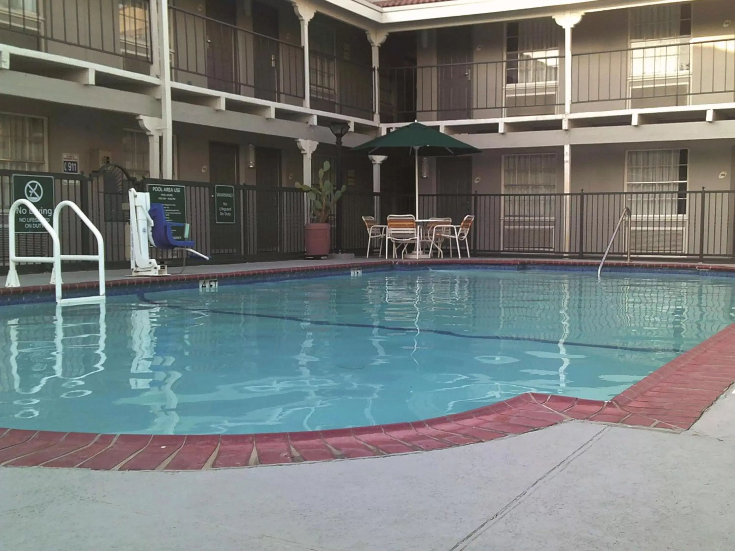 On site, Swimming Pool in La Quinta Inn by Wyndham Dallas Uptown
