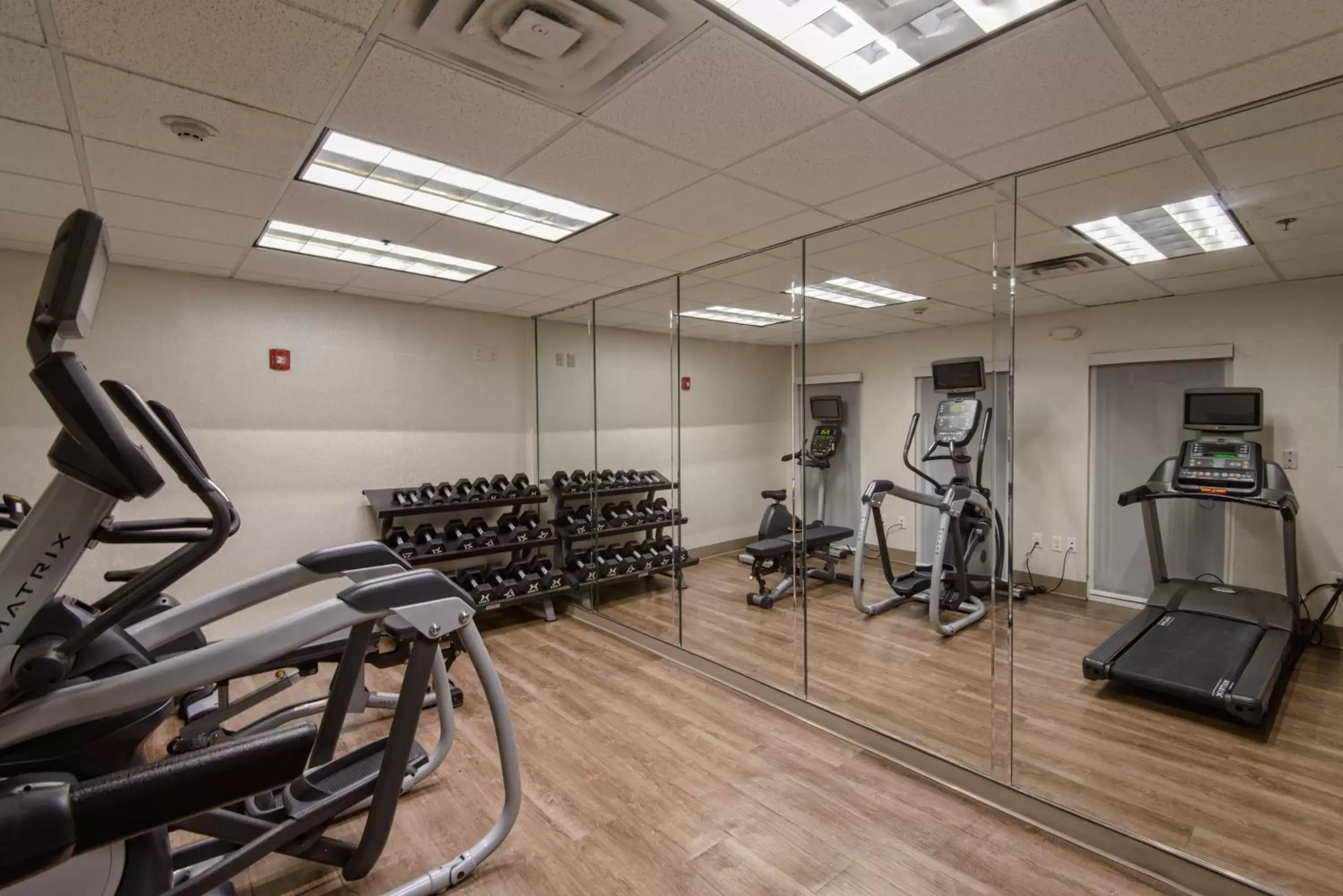 Spa and wellness centre/facilities, Fitness Center/Facilities in Holiday Inn Express & Suites Corpus Christi, an IHG Hotel