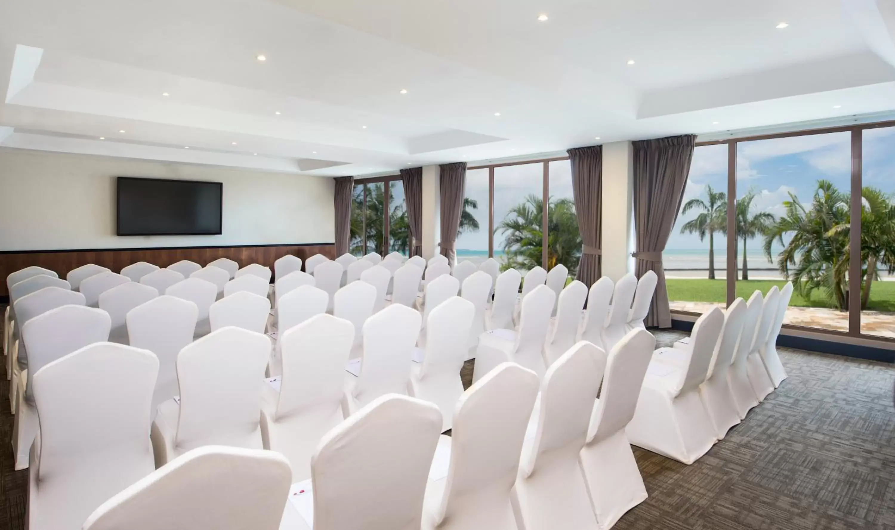 Business facilities in Ramada Resort By Wyndham Dar es Salaam