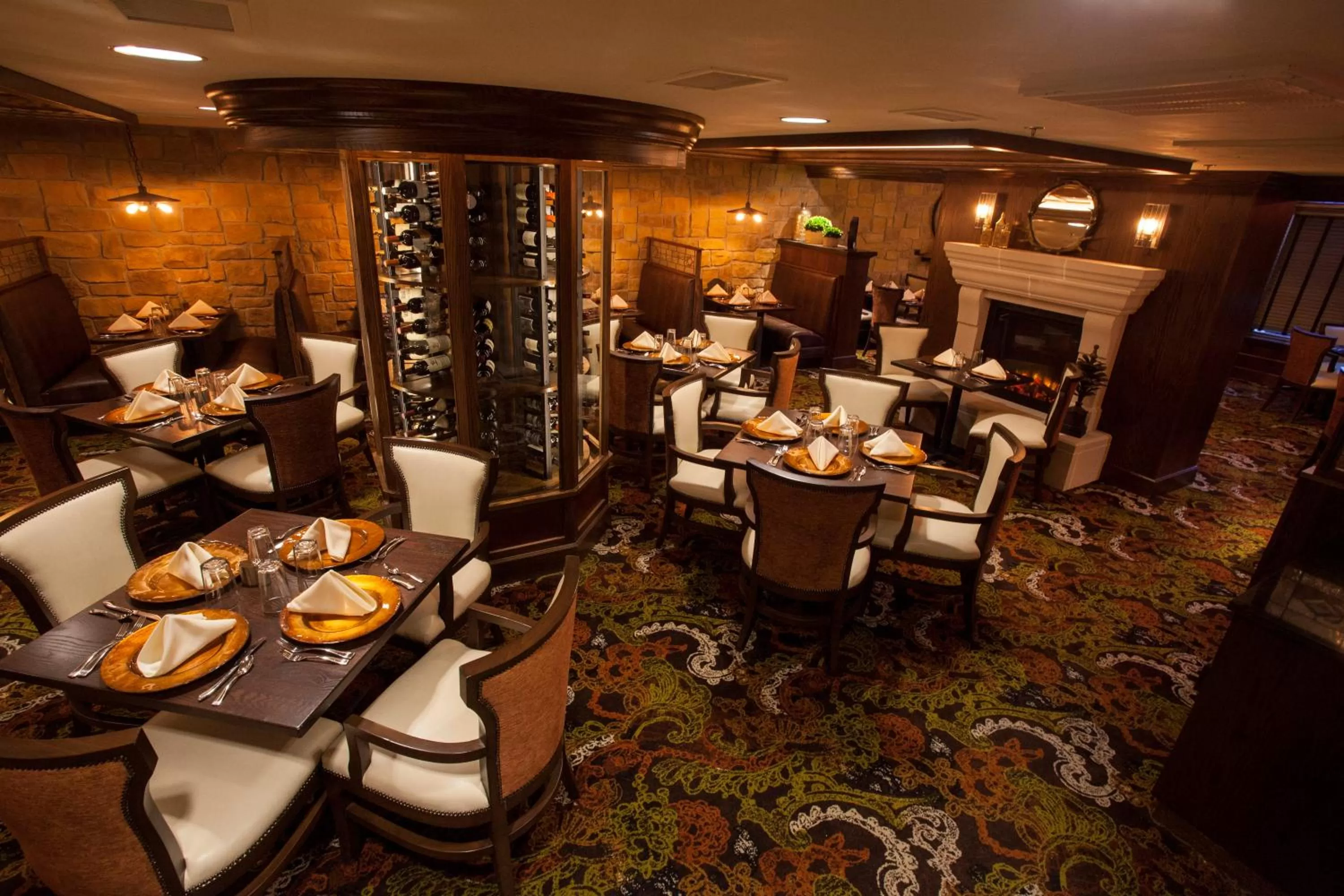 Restaurant/places to eat in Historic Franklin Hotel