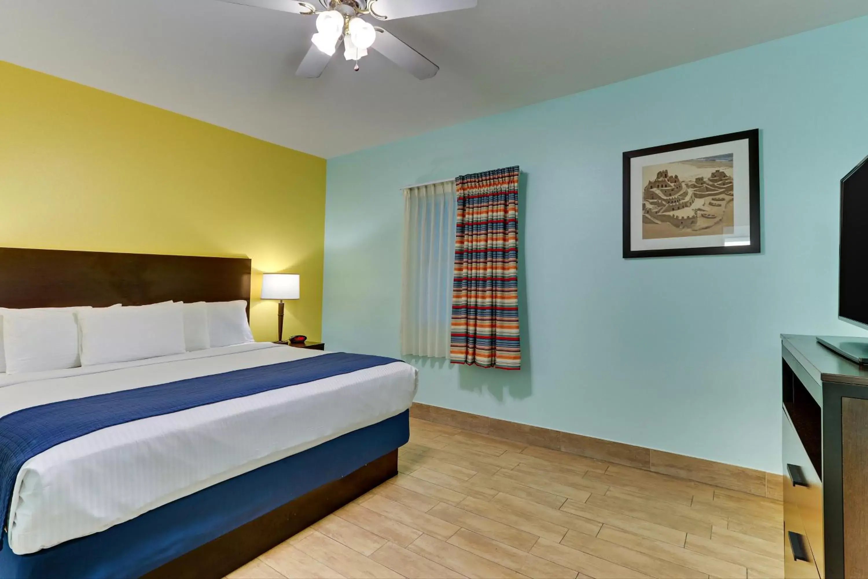 Bed in Island Hotel Port Aransas