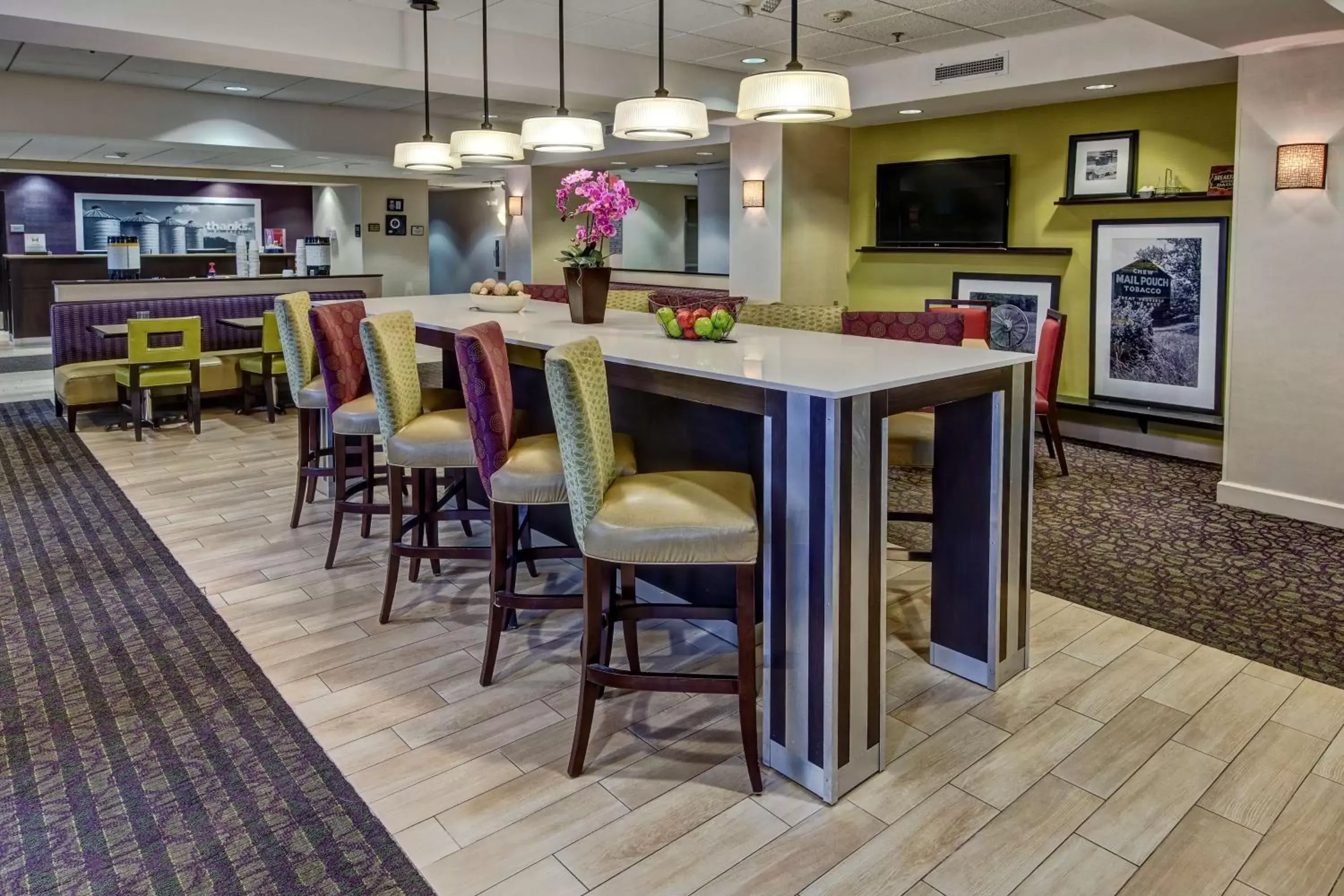 Lobby or reception, Restaurant/Places to Eat in Hampton Inn Dunn