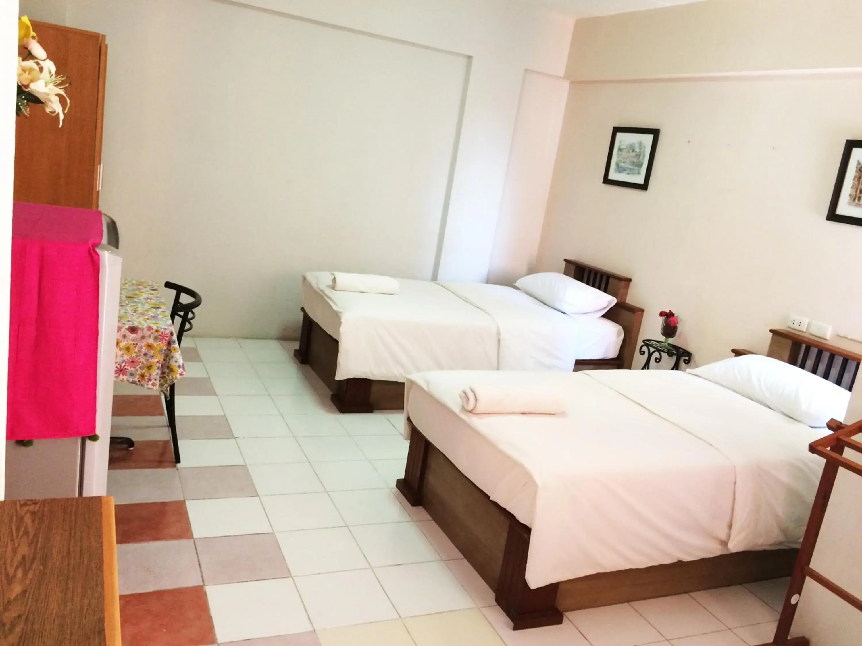 Bed in Thanapa Mansion (Donmuang Airport)