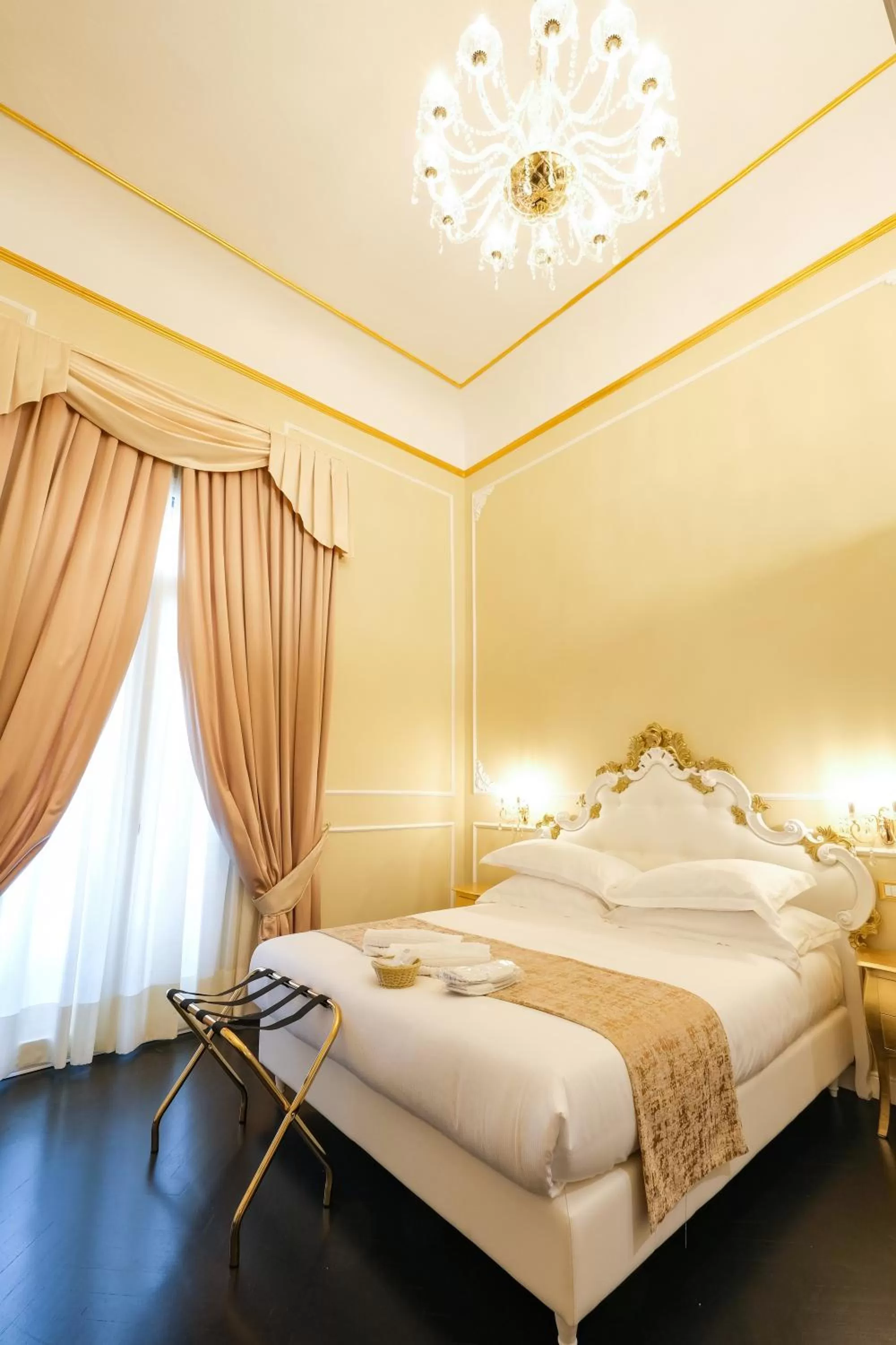 Photo of the whole room, Bed in B&B Kingsman