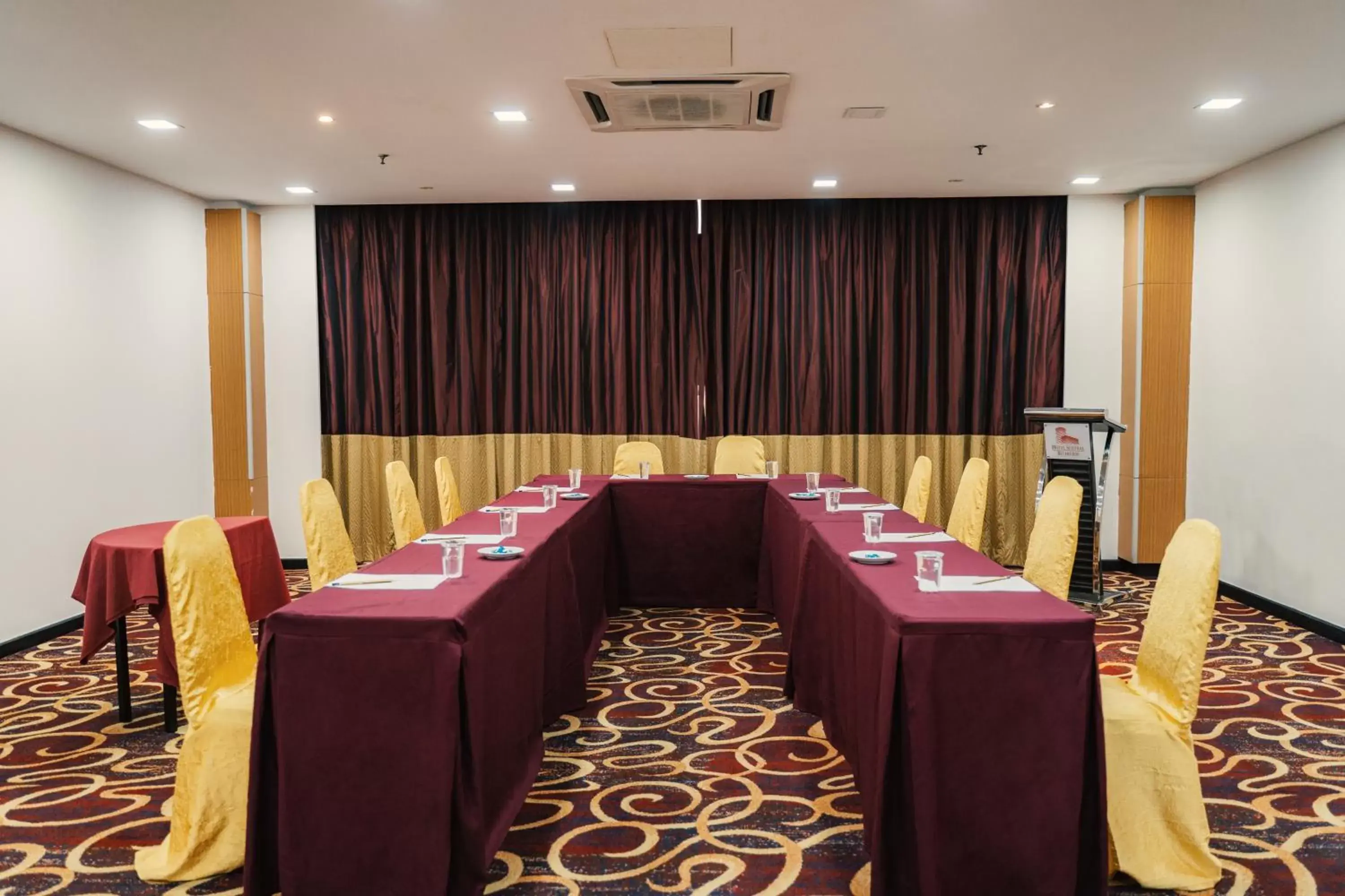 Meeting/conference room in Hotel Sentral Riverview Melaka