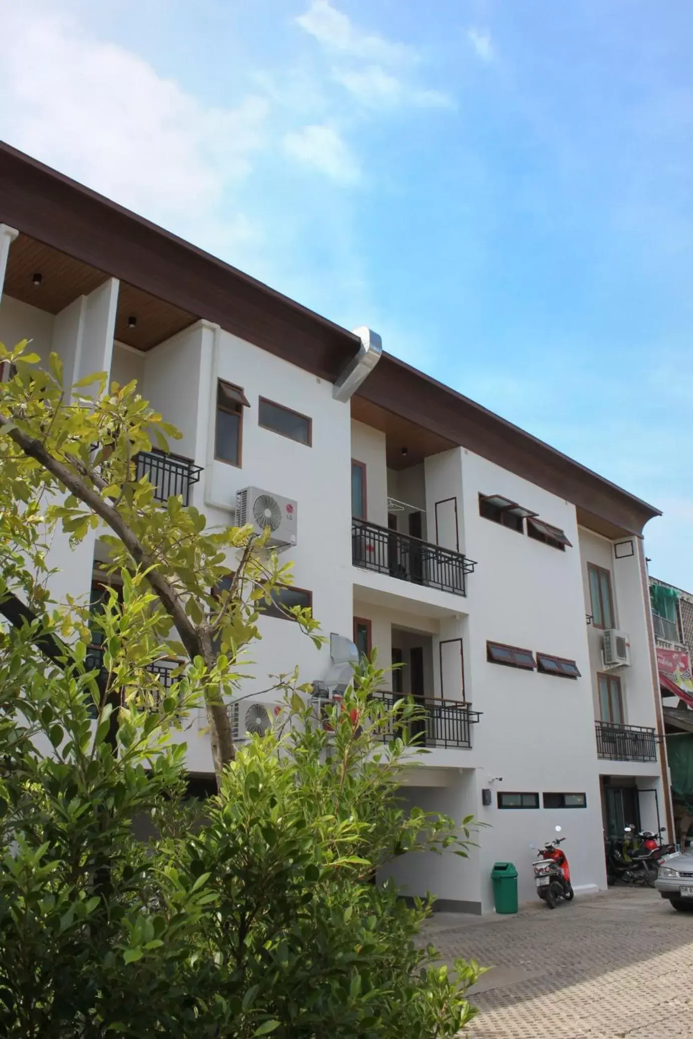 Property Building in The Old City Wall Inn