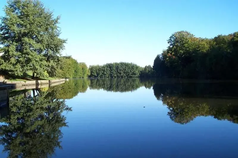 Lake View in ibis les Etangs des Moines Lake View in ibis les Etangs des Moines