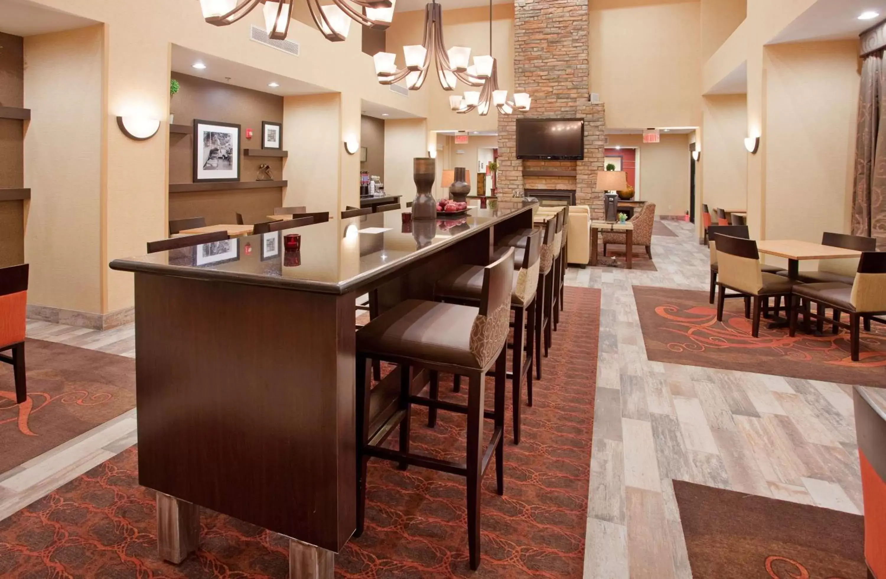 Lobby or reception, Restaurant/Places to Eat in Hampton Inn & Suites Dickinson ND