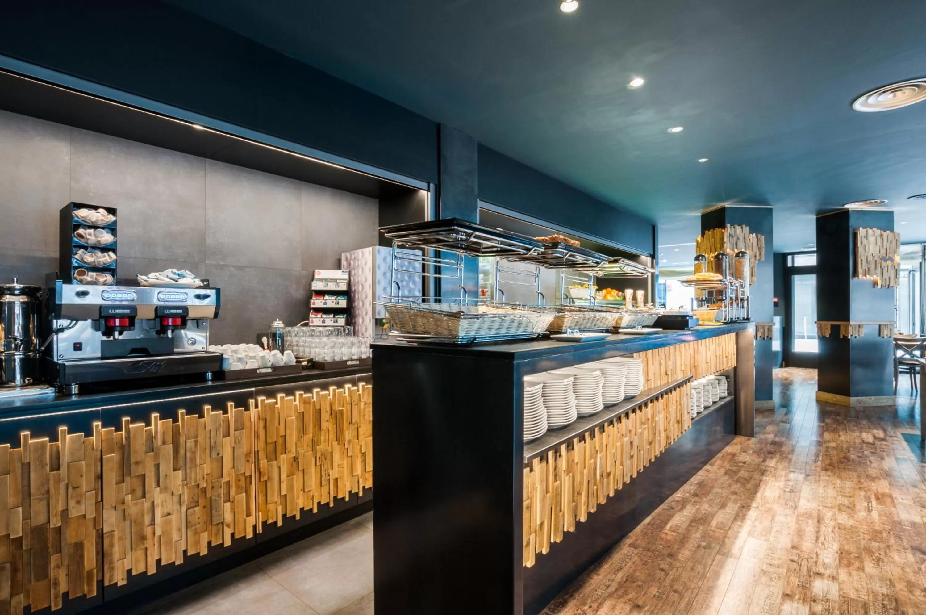 Buffet breakfast in Exe Prisma