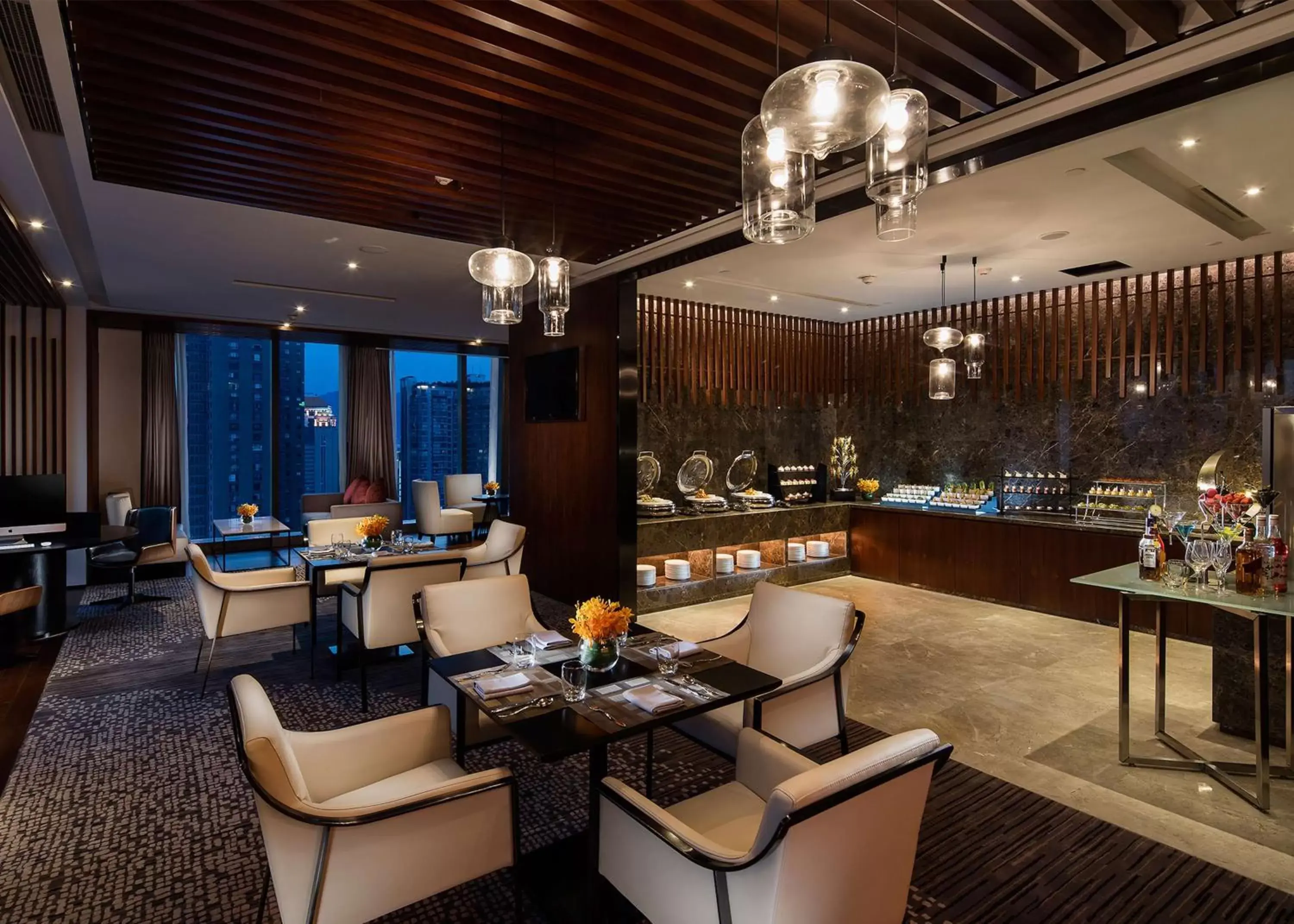 Lounge or bar in DoubleTree by Hilton Chongqing - Nan'an