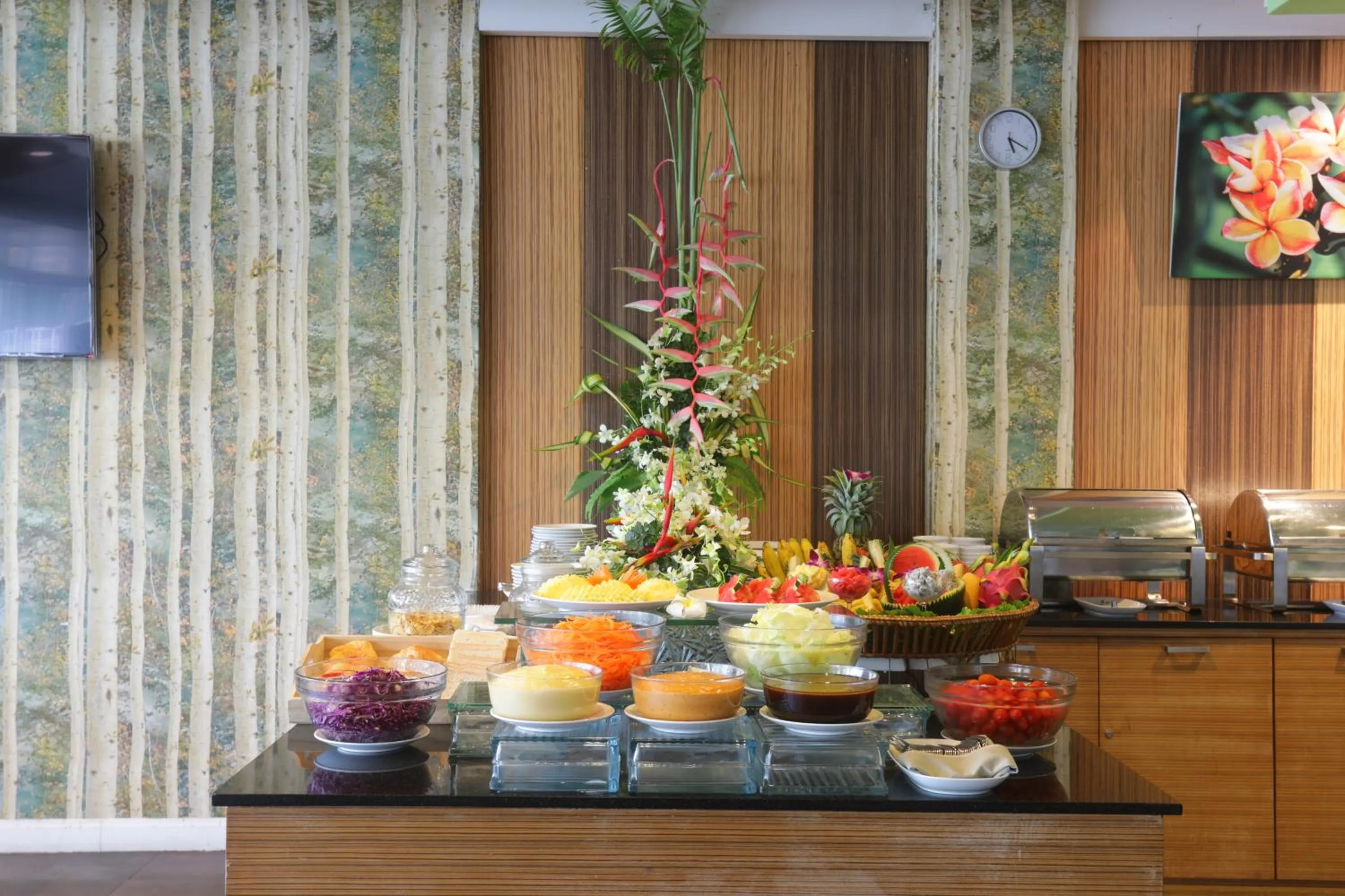 Dining area in A2 Pool Resort - SHA Plus