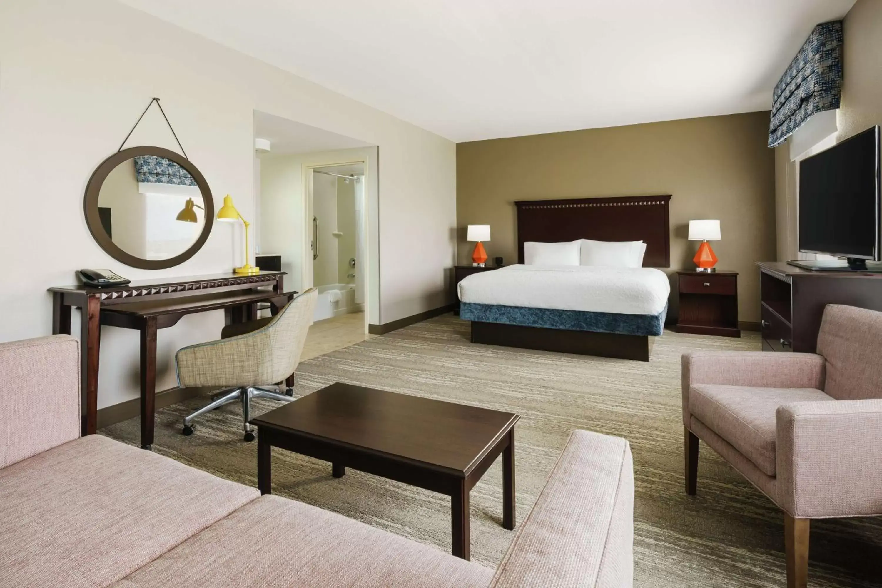 Bedroom in Hampton Inn & Suites Ft. Lauderdale/West-Sawgrass/Tamarac, FL