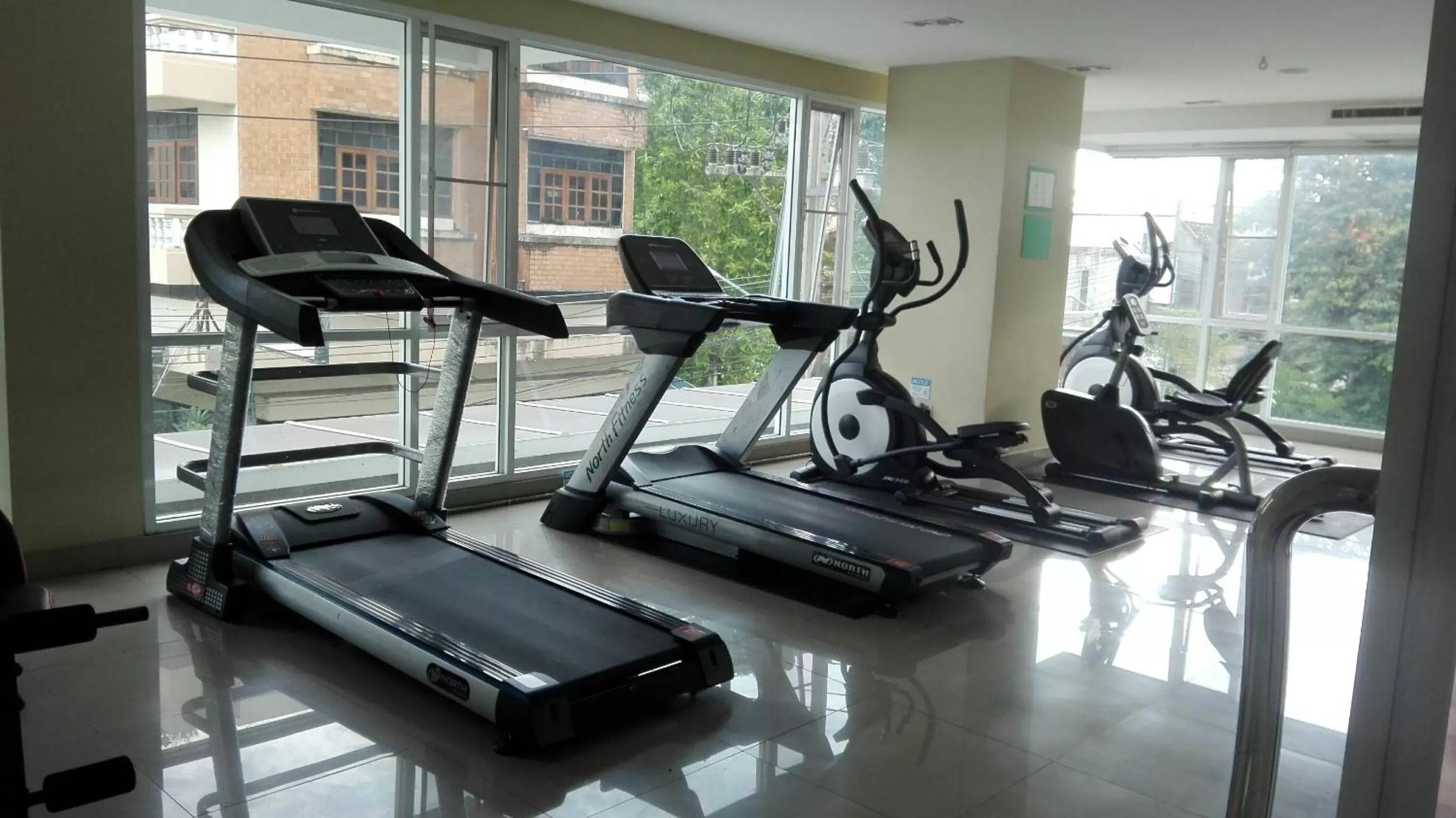 Fitness centre/facilities in The Grand Wipanan Residence