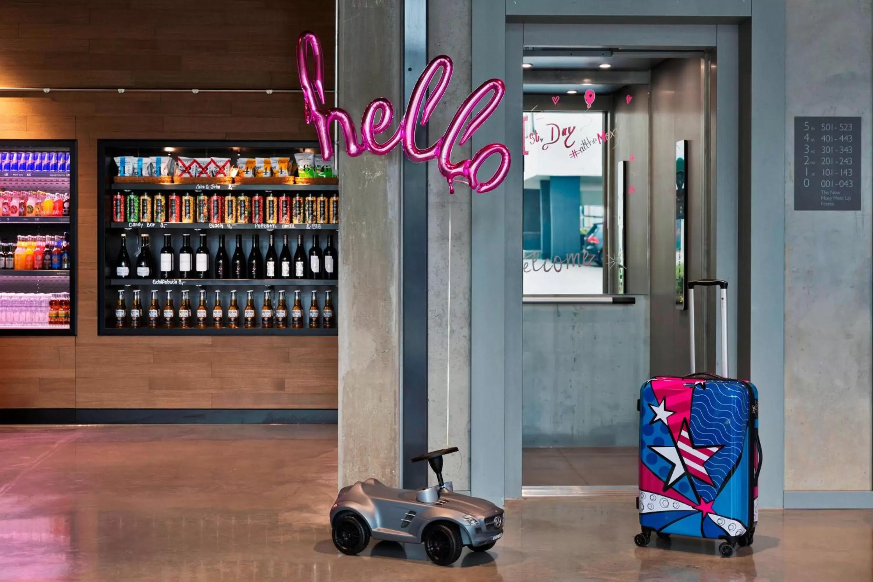 Restaurant/places to eat in Moxy by Marriott Stuttgart Airport/Messe