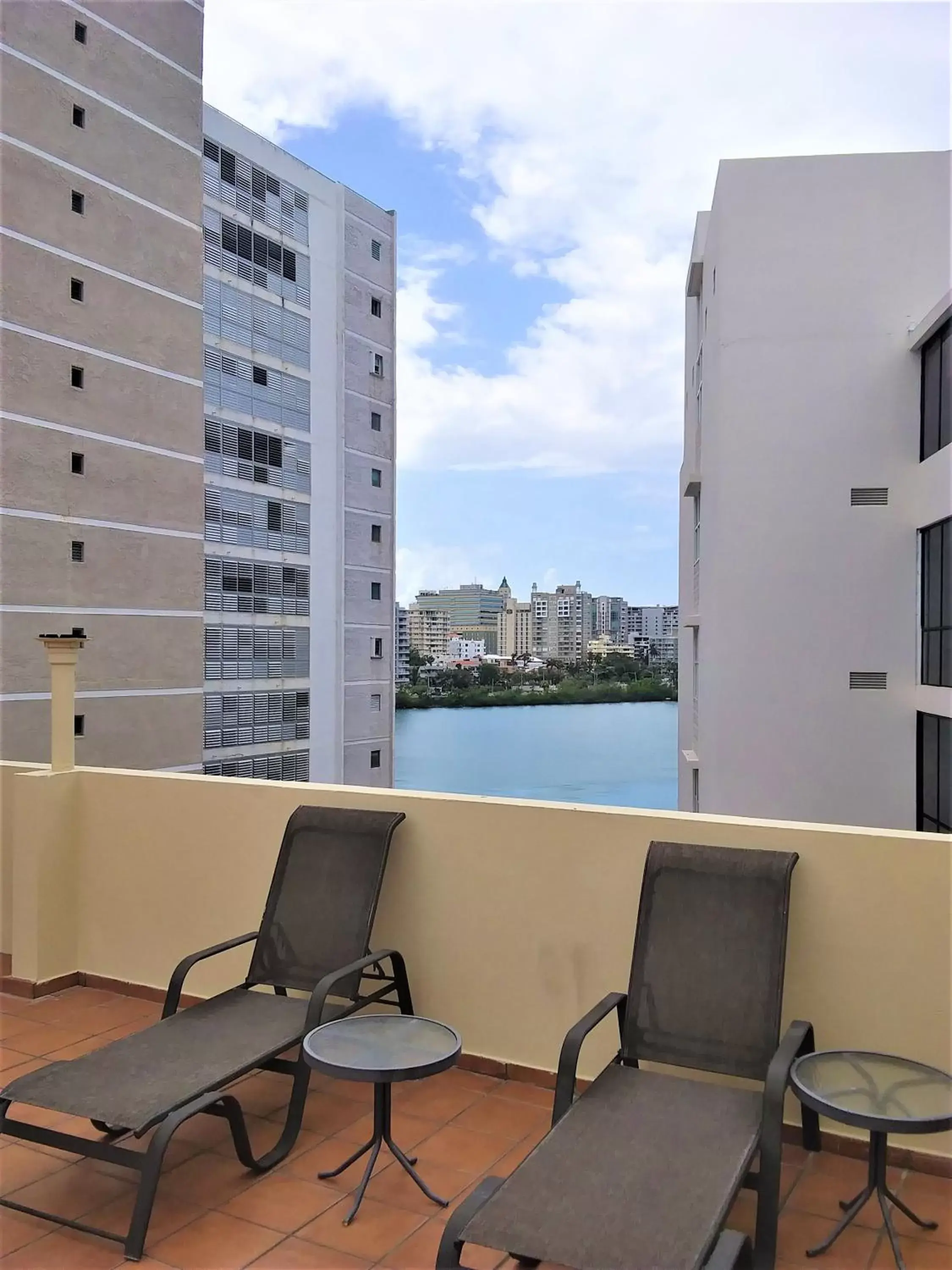 Balcony/Terrace in Canario Lagoon Hotel