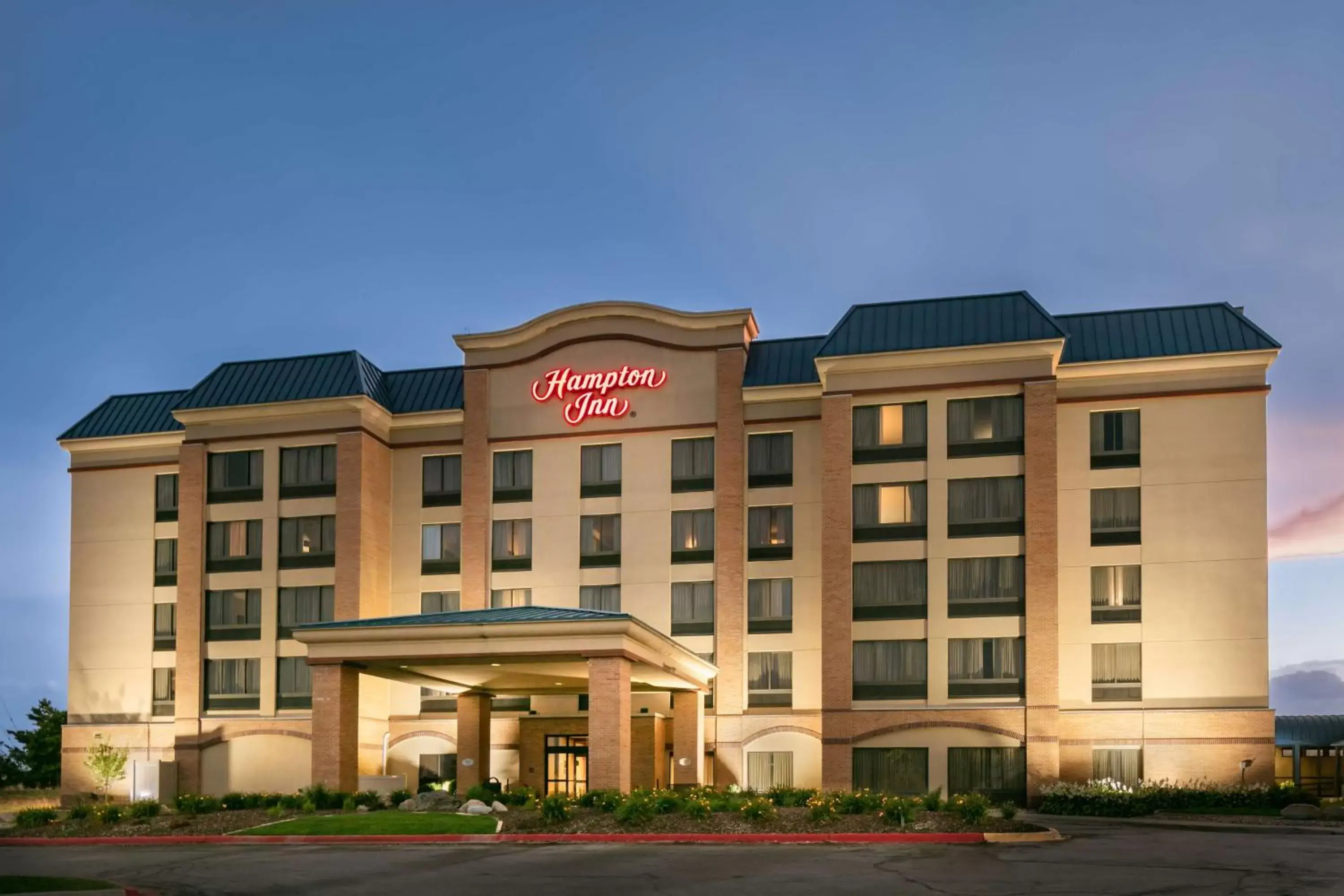 Property Building in Hampton Inn Council Bluffs