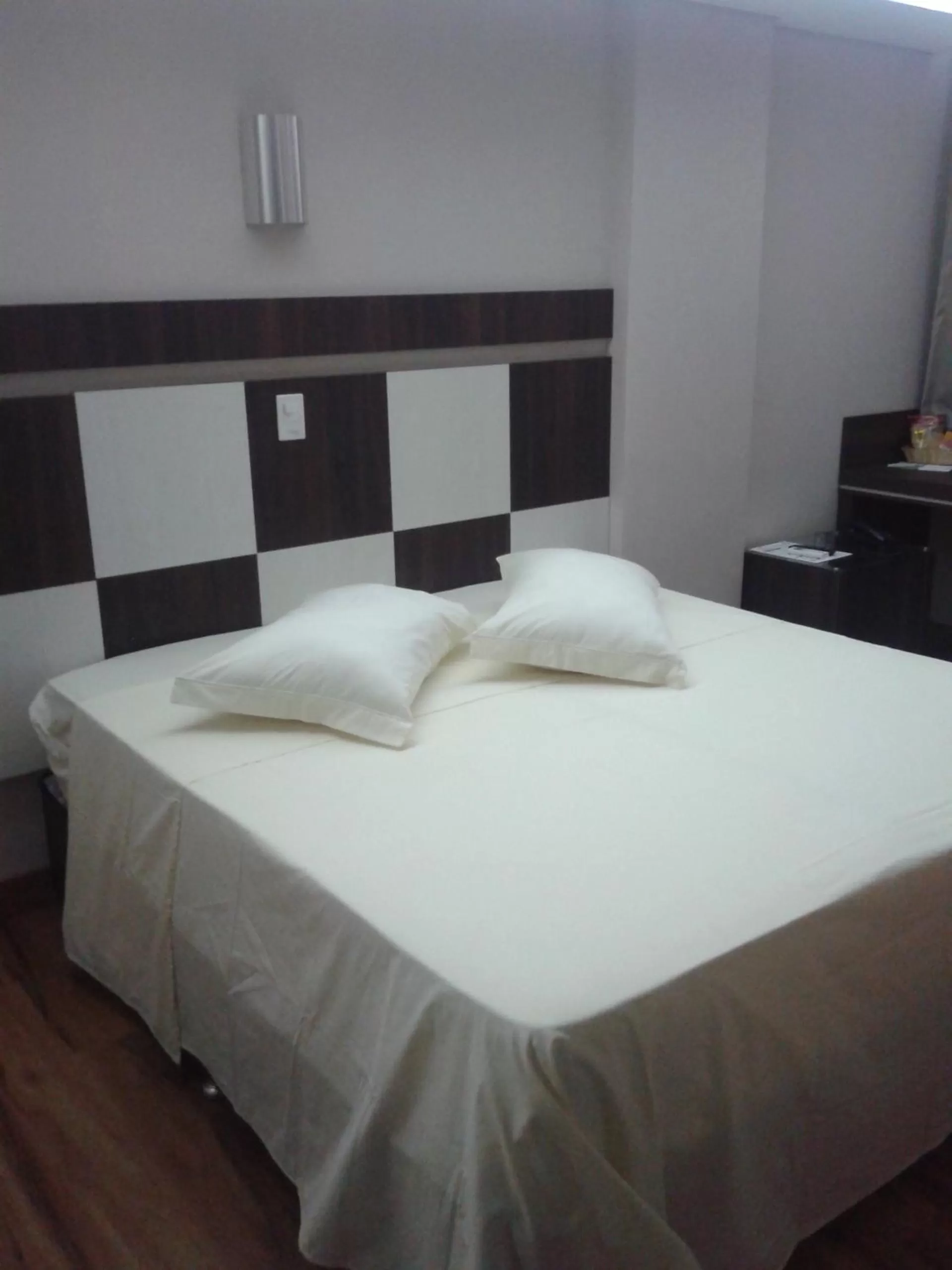 Bed in Hotel Maestro Villa Do Lago Toledo