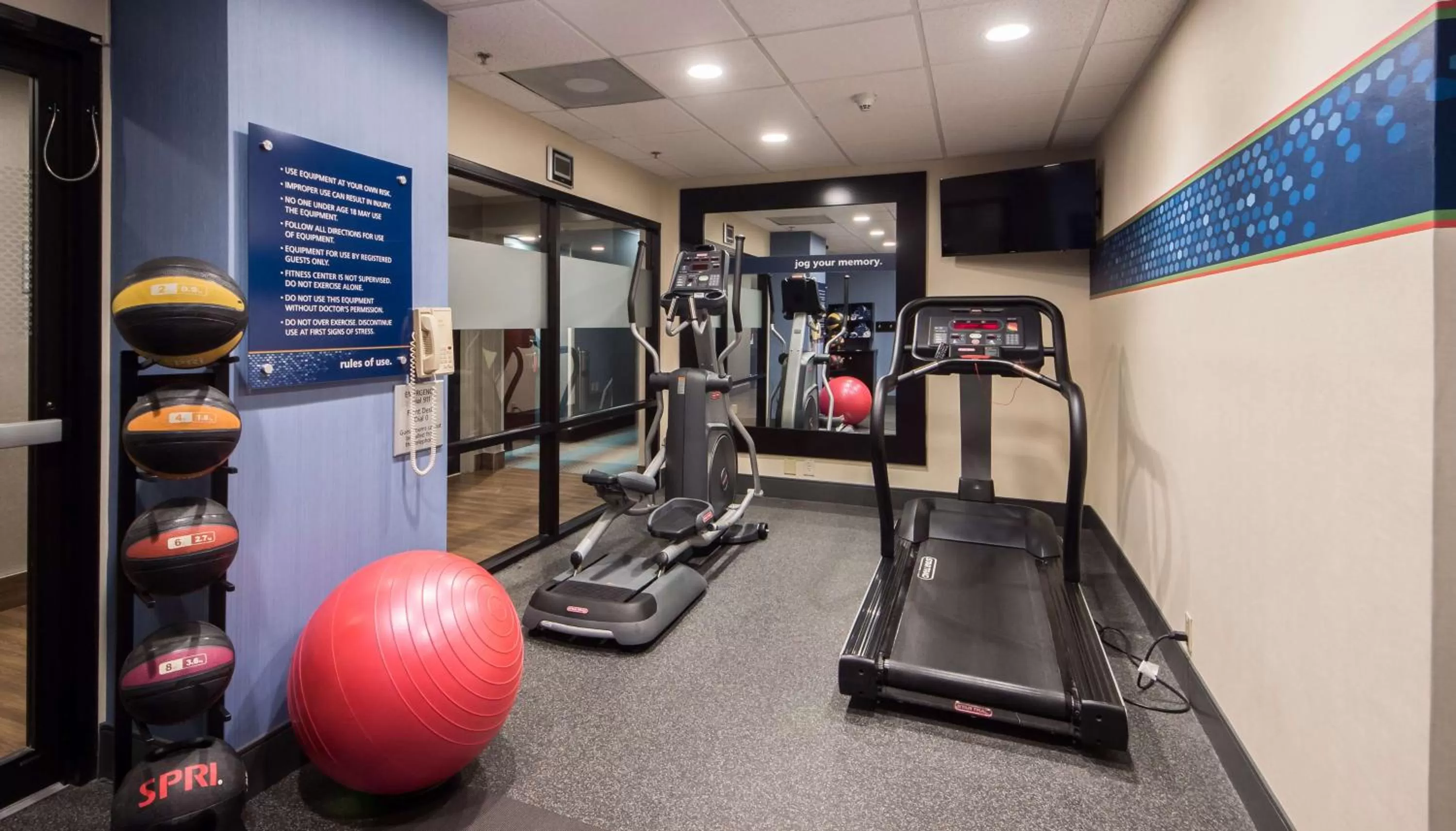 Fitness centre/facilities in Hampton Inn Lakeland