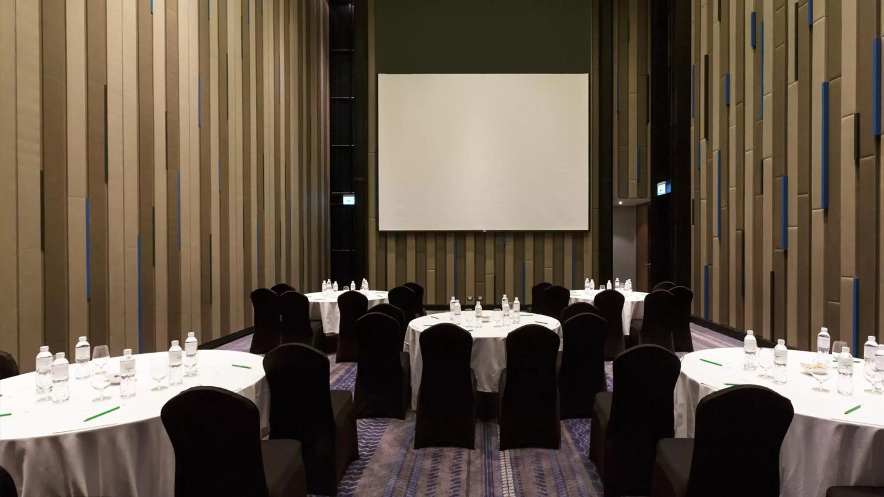 Meeting/conference room in Holiday Inn Pattaya, an IHG Hotel