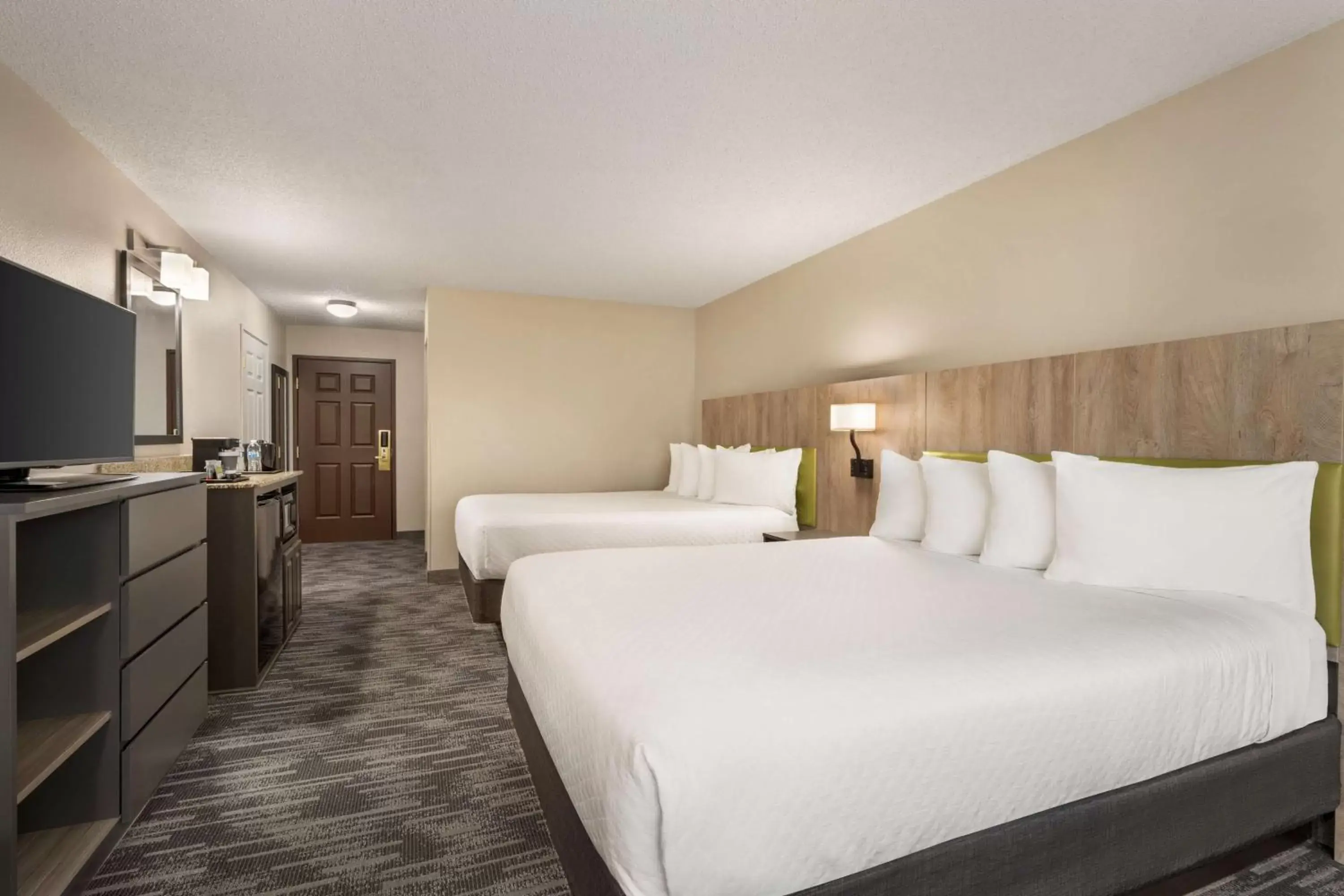 Bedroom, Bed in Country Inn & Suites by Radisson, Boise West, ID