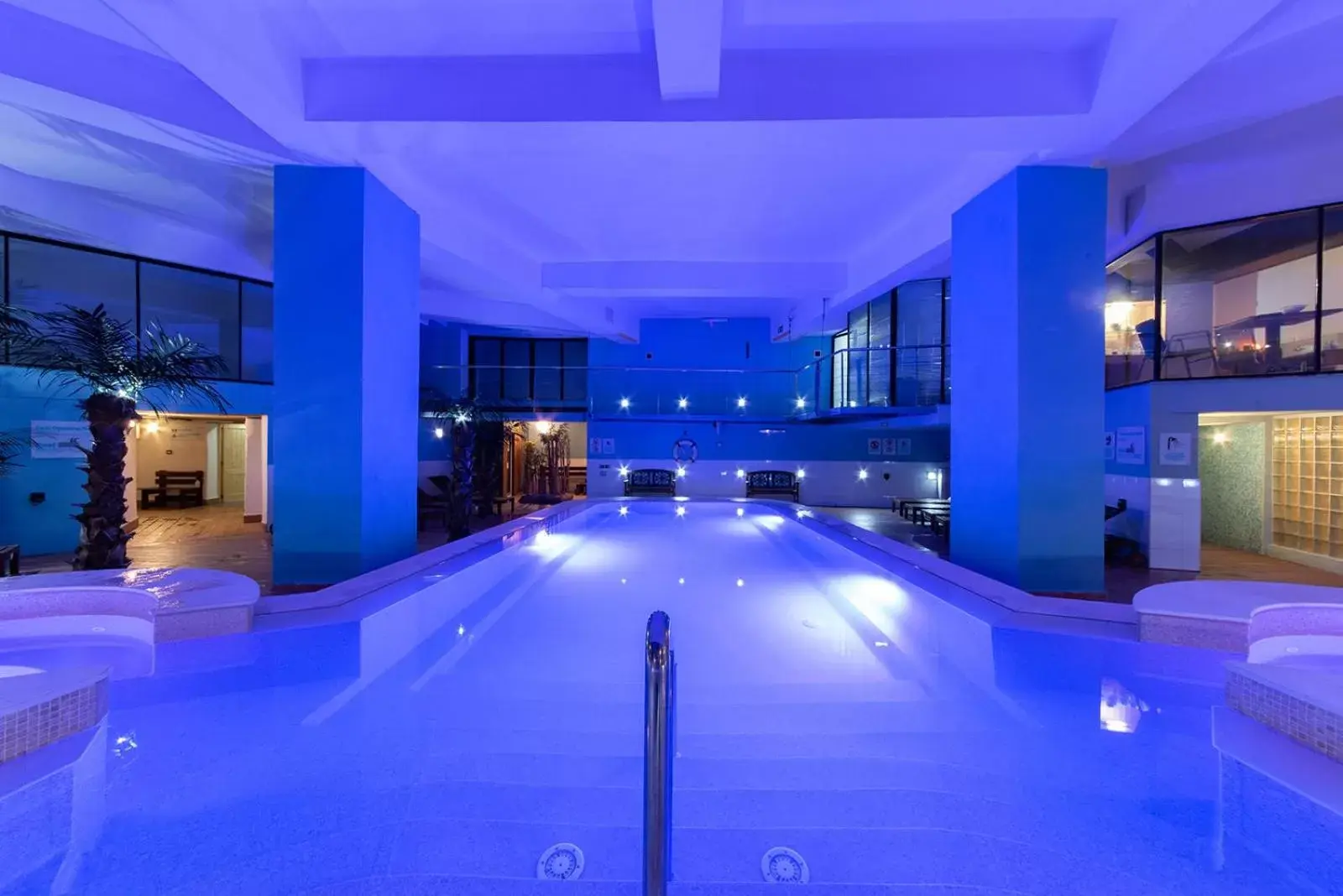 Spa and wellness centre/facilities, Swimming Pool in The Preluna Hotel