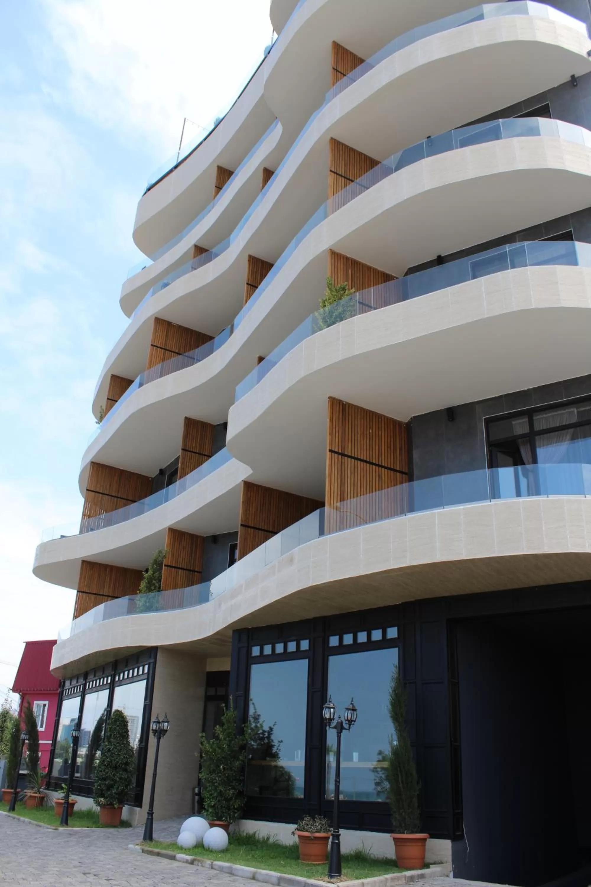 Property building in Boulevardside