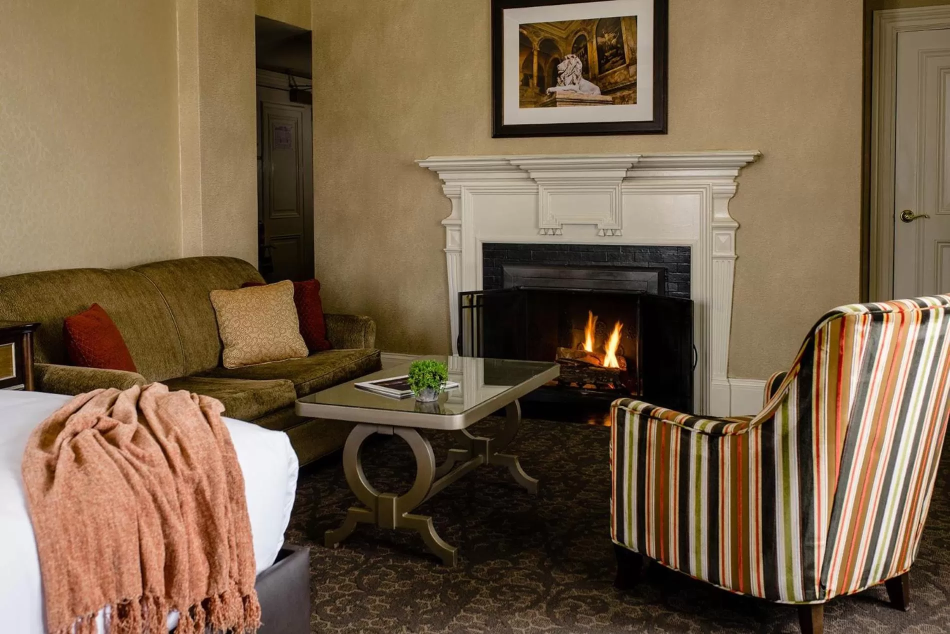 Seating area in The Lenox