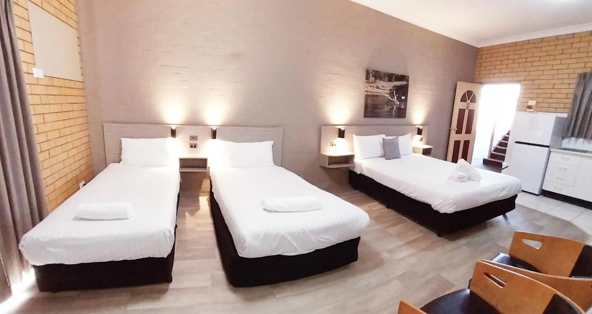 Bed in Tallarook Motor Inn