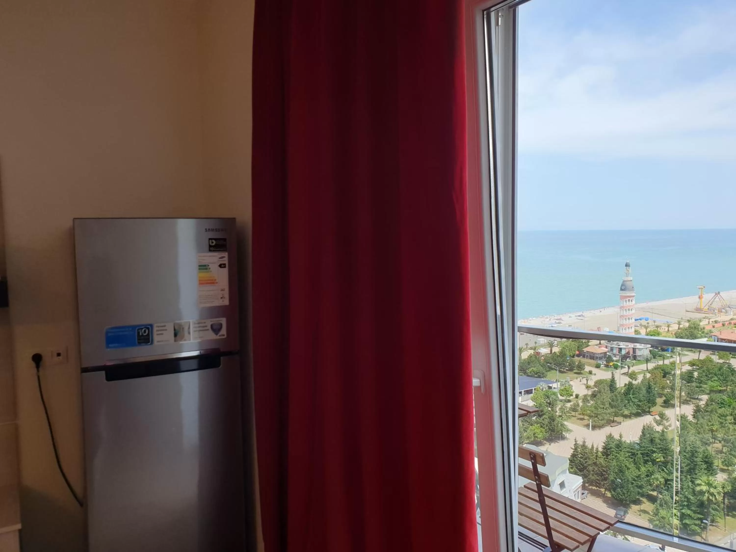 View (from property/room), Kitchen/Kitchenette in Holiday Lux Sea Towers Batumi