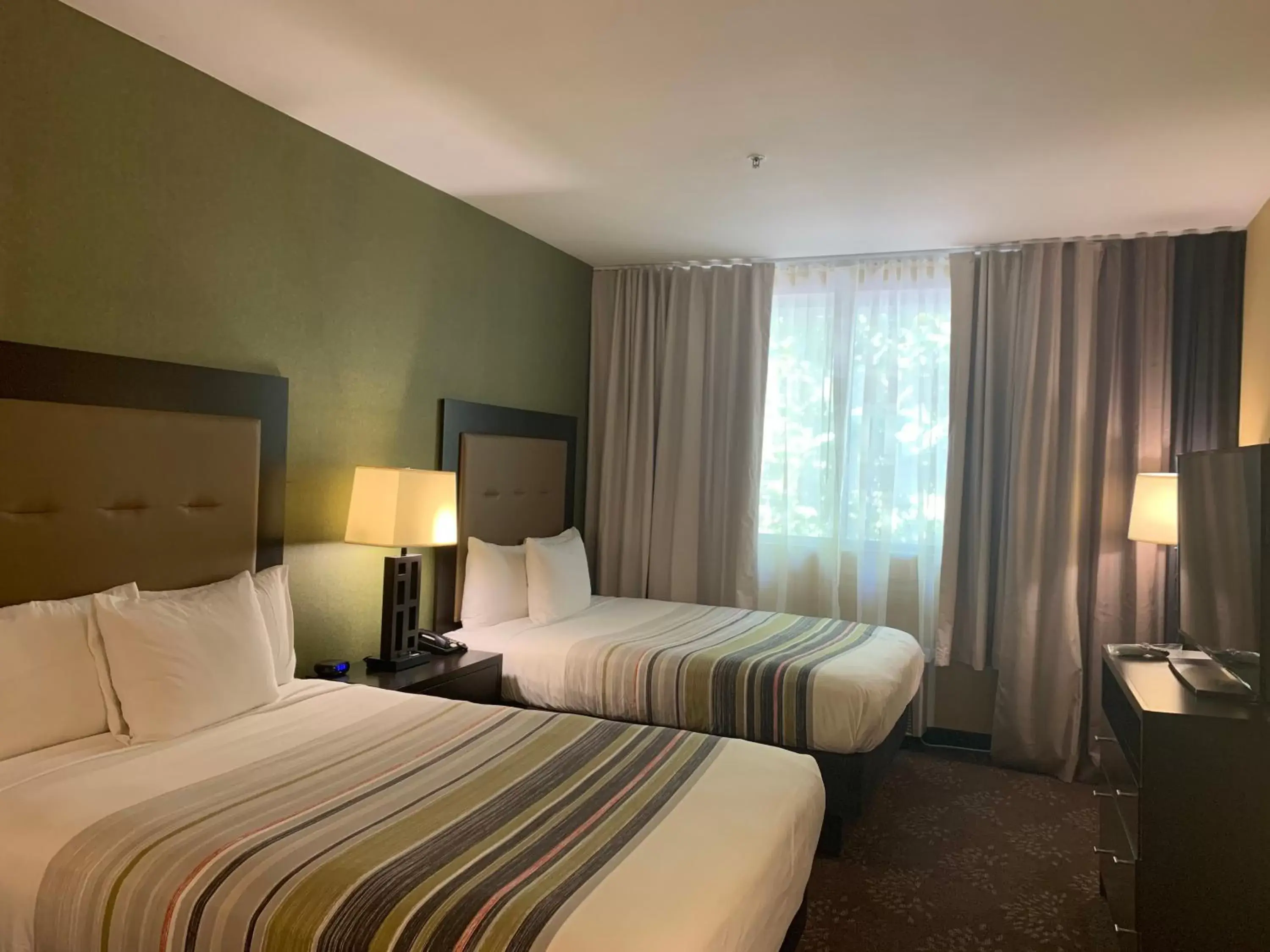 Studio Suite 2 Queen beds in Country Inn & Suites by Radisson, San Jose International Airport, CA Studio Suite 2 Queen beds in Country Inn & Suites by Radisson, San Jose International Airport, CA