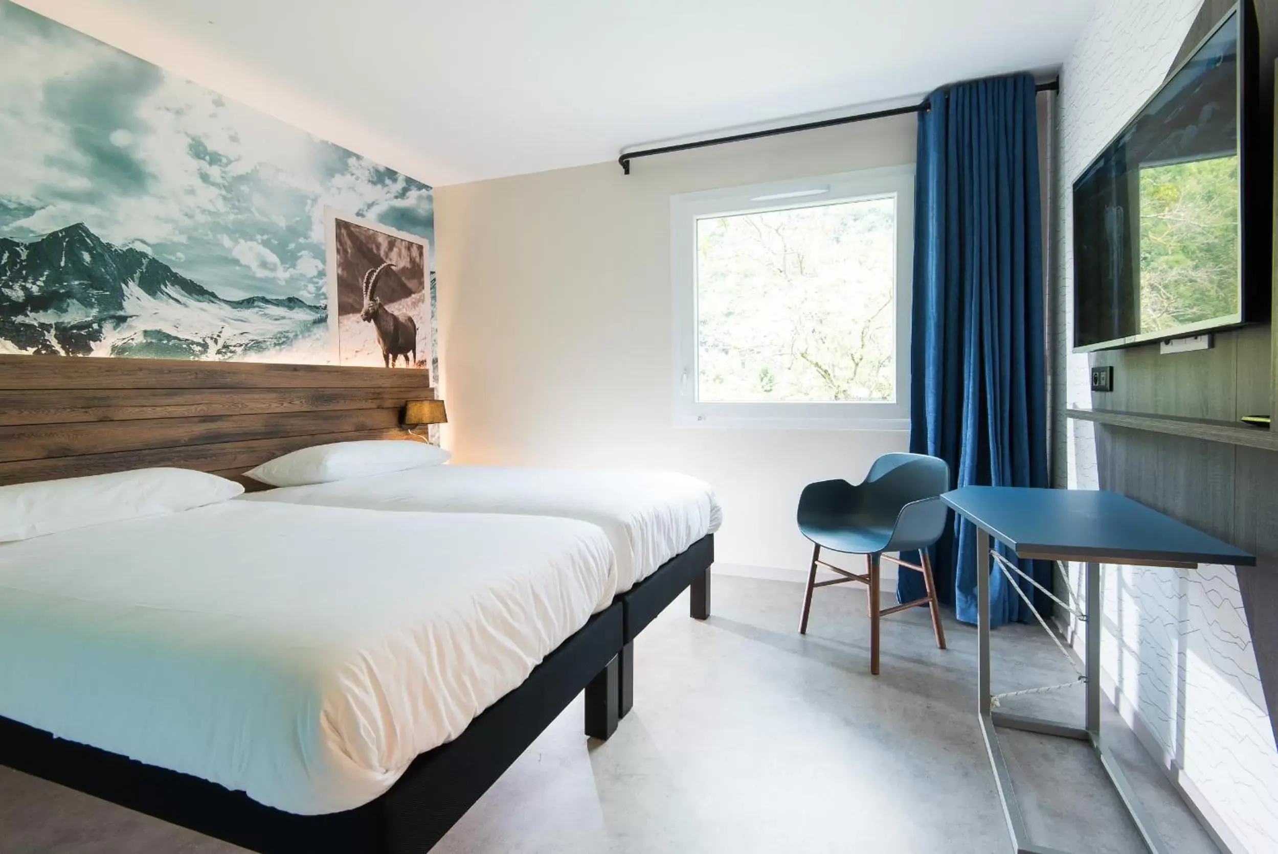 Standard Twin Room in Ibis Styles Sallanches Pays du Mont-Blanc Standard Twin Room in Ibis Styles Sallanches Pays du Mont-Blanc