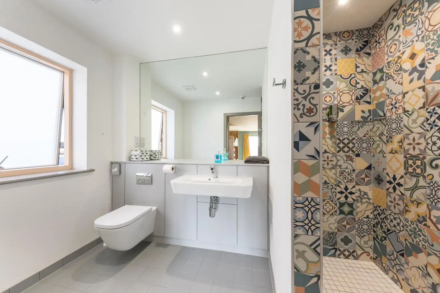 Shower, Bathroom in Radcliffes Lodge Bunkhouse