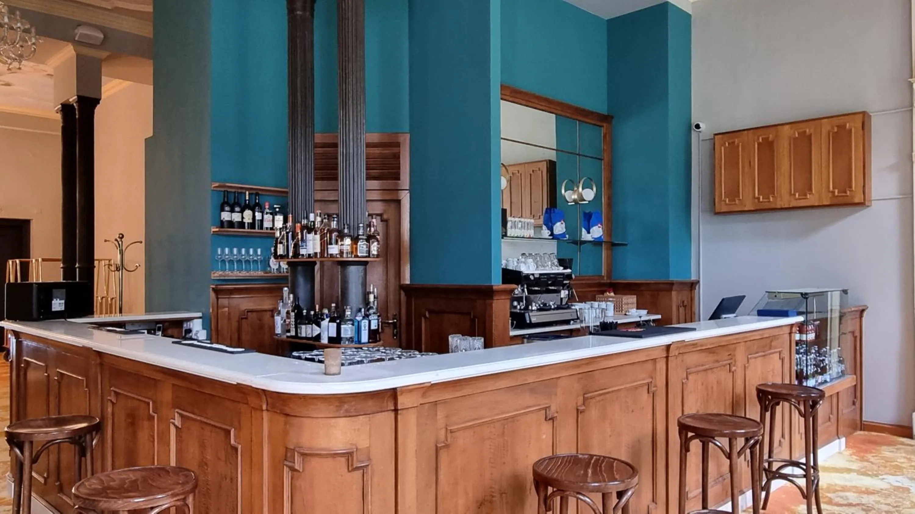 Lounge or bar in Hotel Reine Victoria