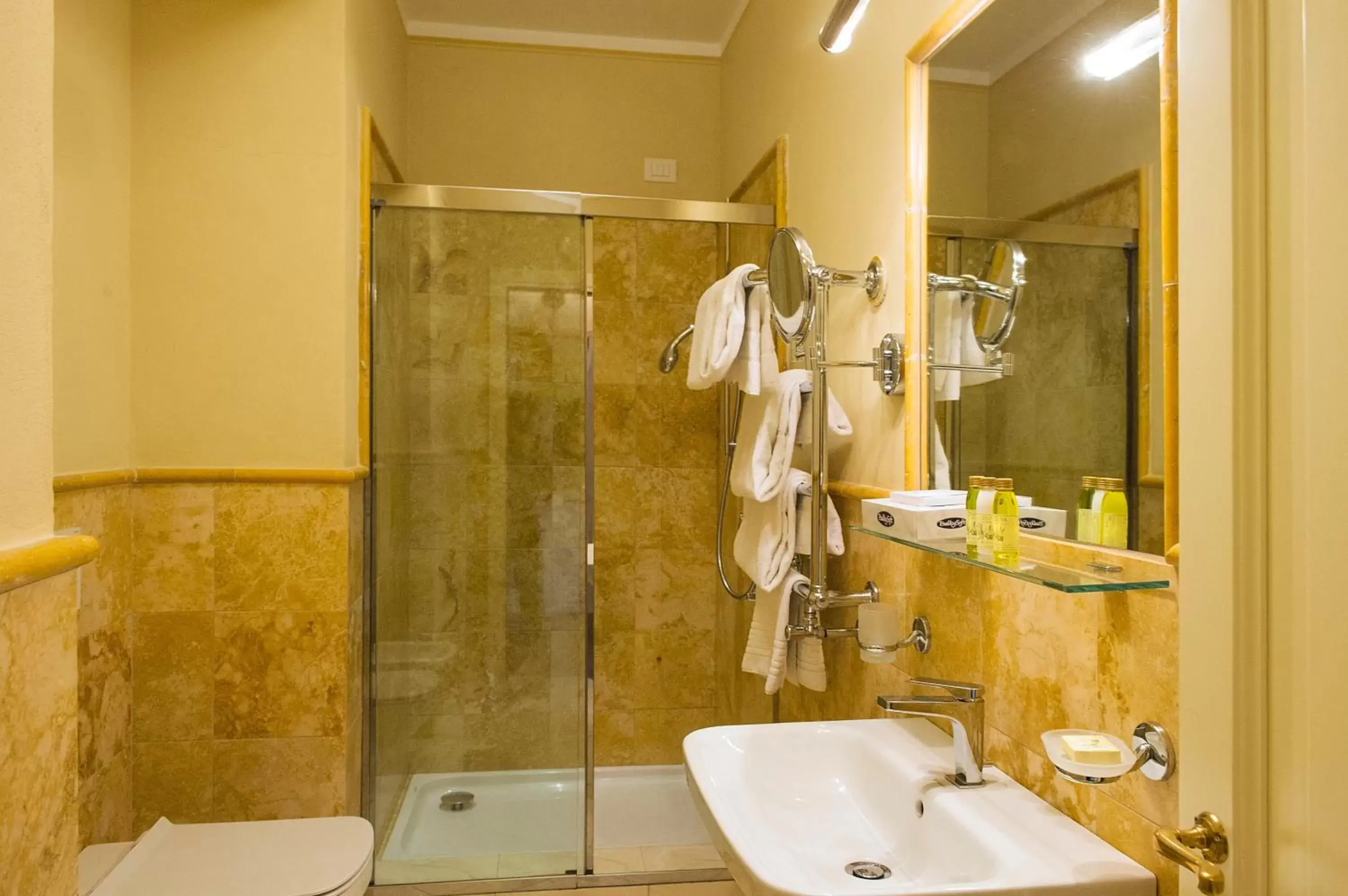 Bathroom in Palazzo Ravizza