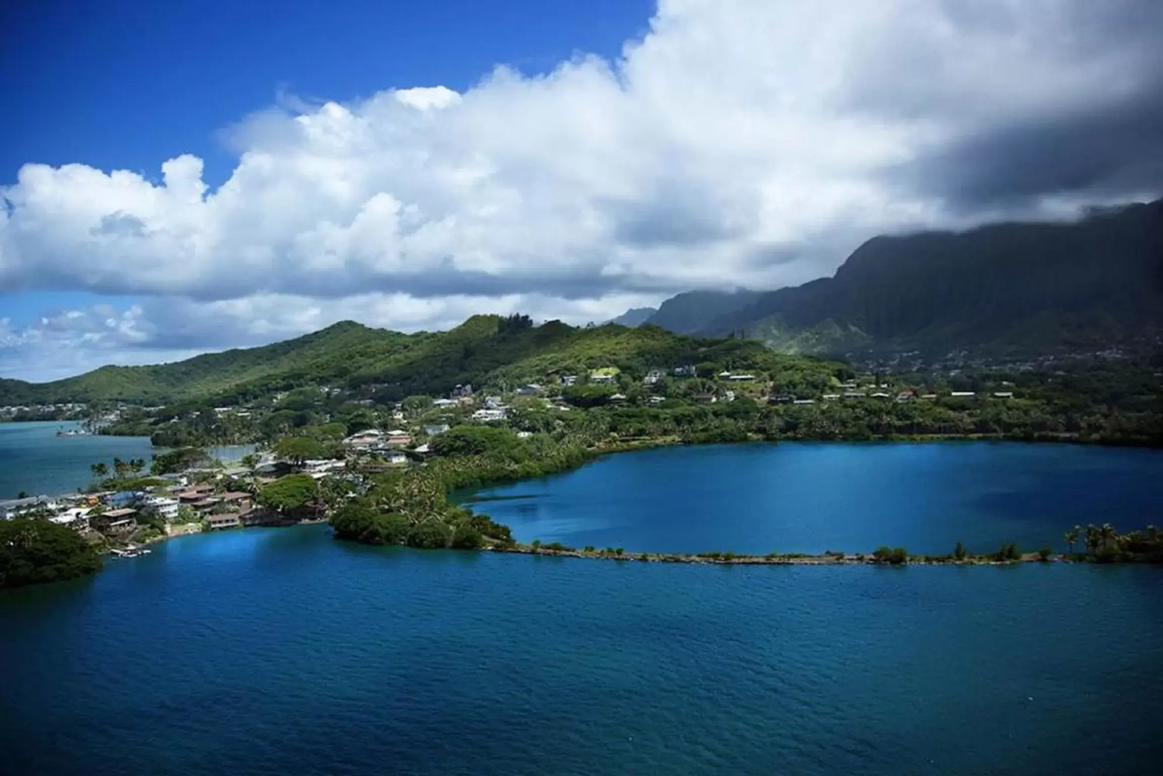 Mountain view in Paradise Bay Resort