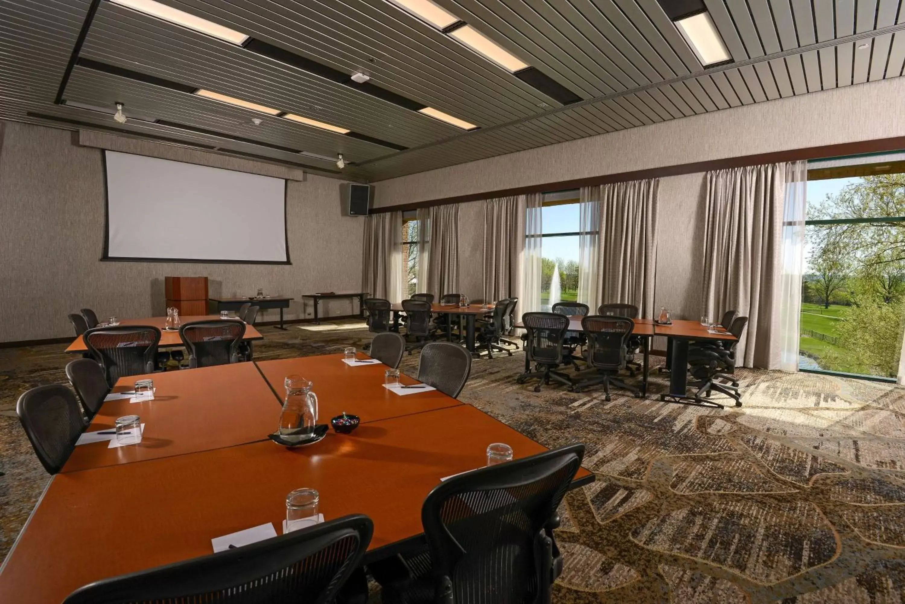 Meeting/conference room in The Inverness Denver, a Hilton Golf & Spa Resort