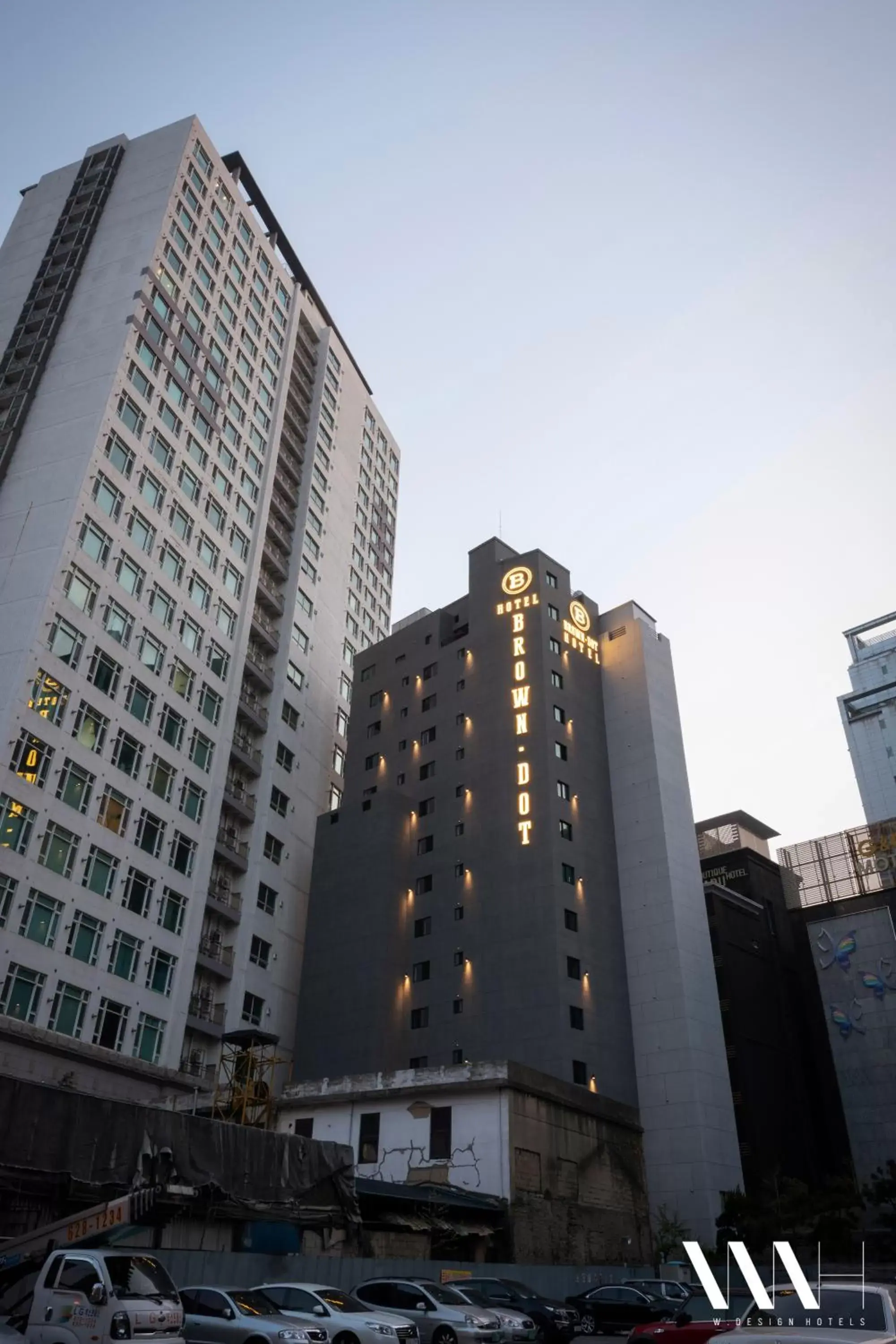 Property Building in Seomyeon Brown-dot hotel Gold