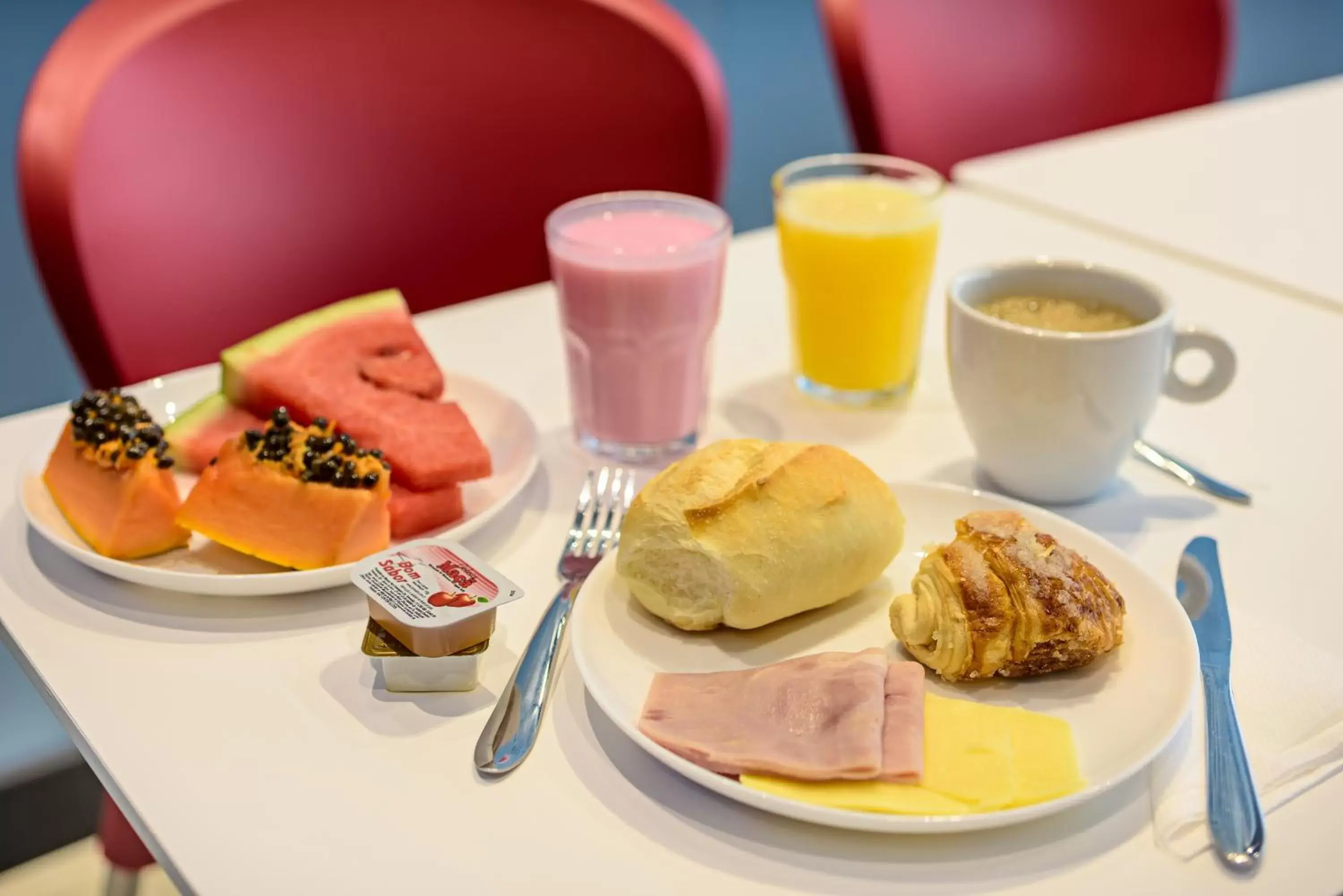 Breakfast in ibis budget Curitiba Centro