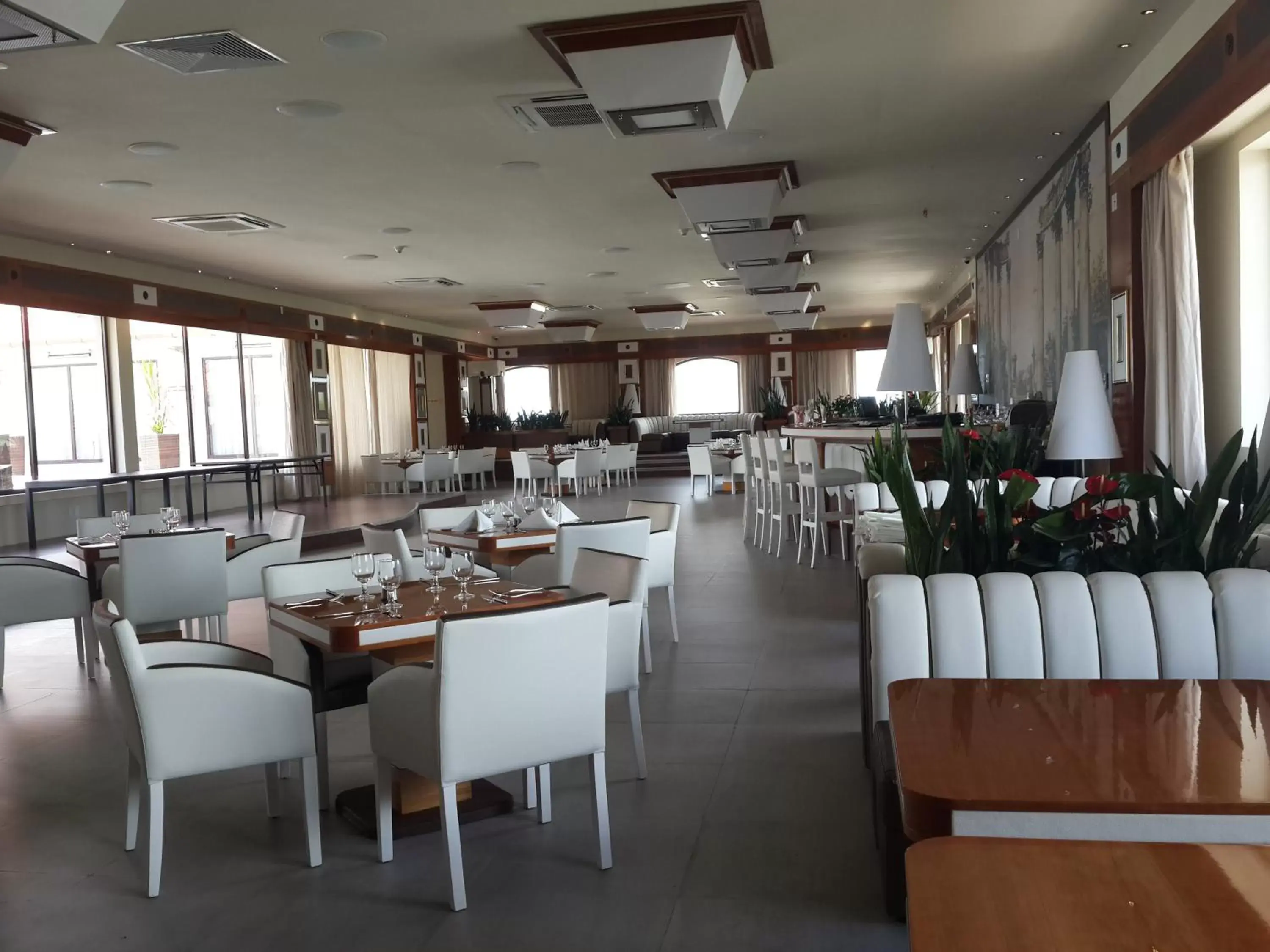 Restaurant/Places to Eat in Ramada by Wyndham Princess Paramaribo