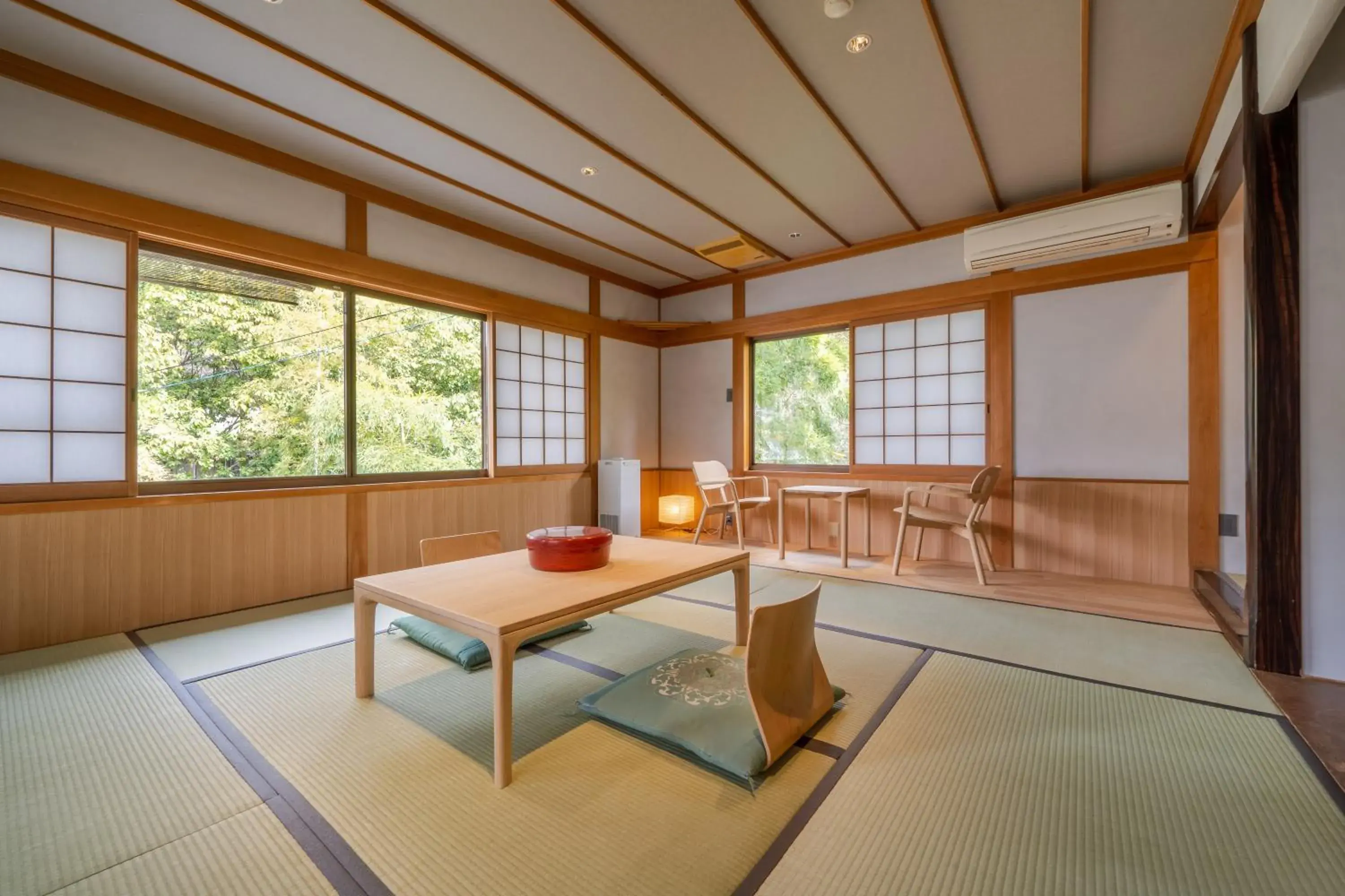 Living room in RYOKAN YAMAZAKI 