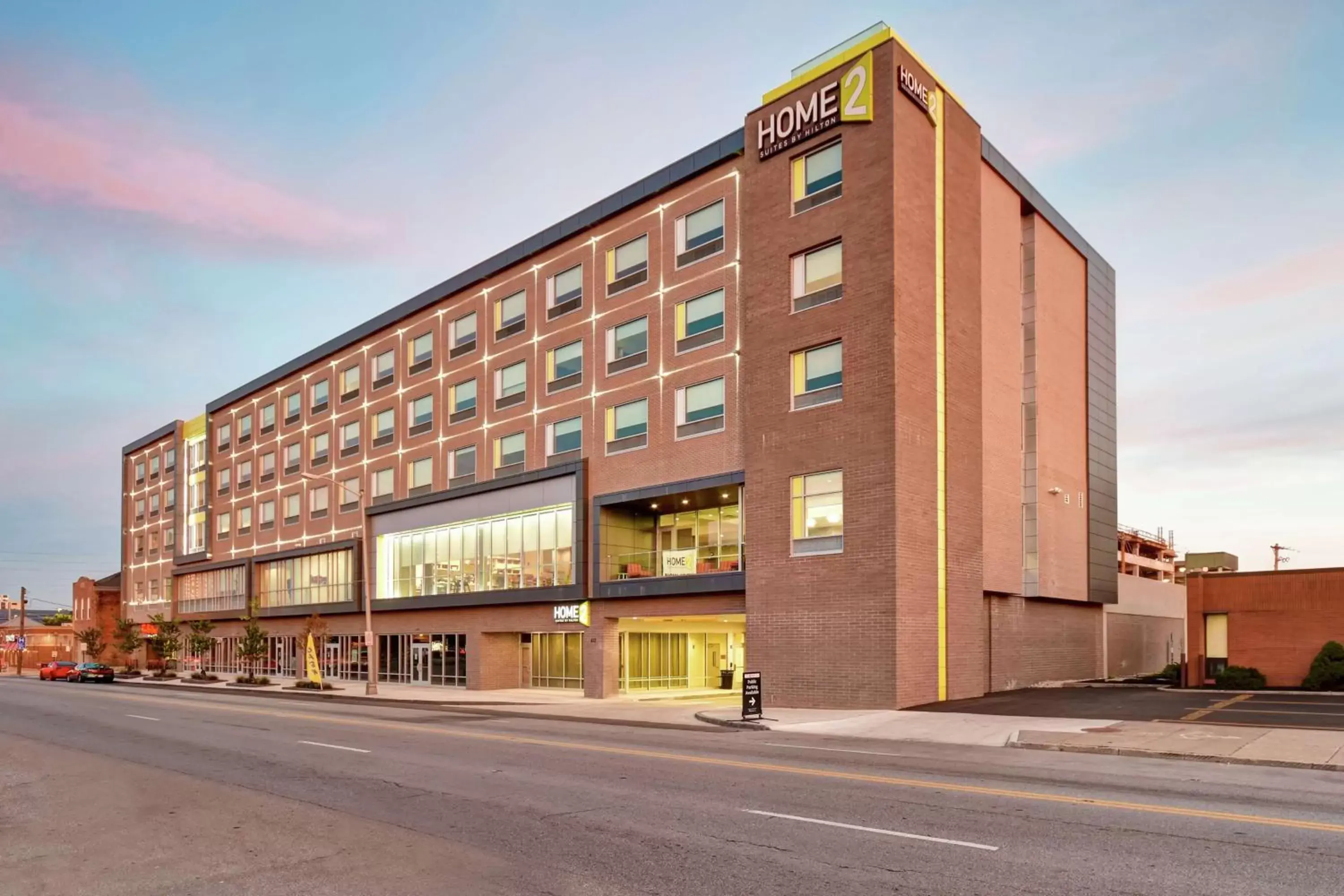 Property Building in Home2 Suites By Hilton Columbus Downtown