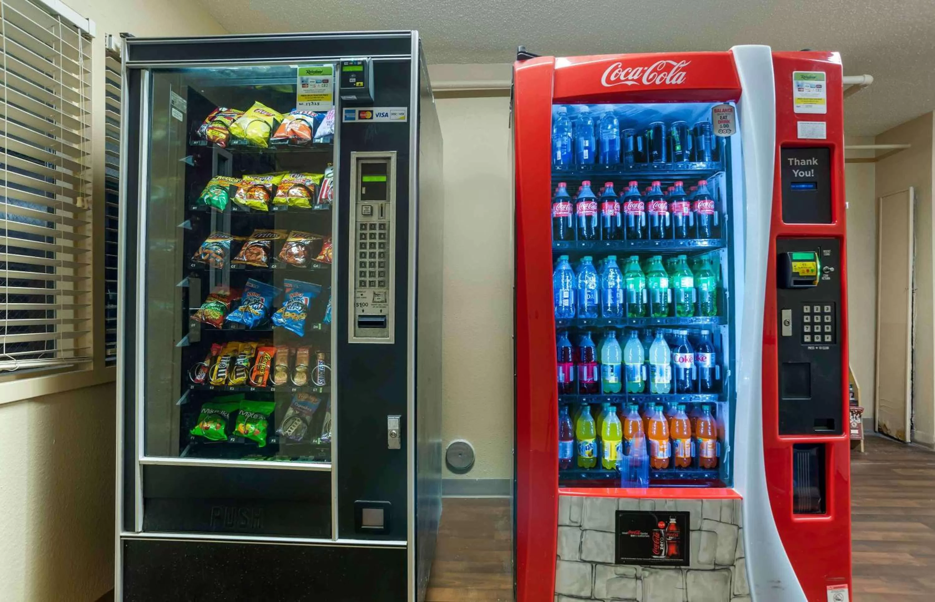 Property building in Extended Stay America Suites - New Orleans - Metairie