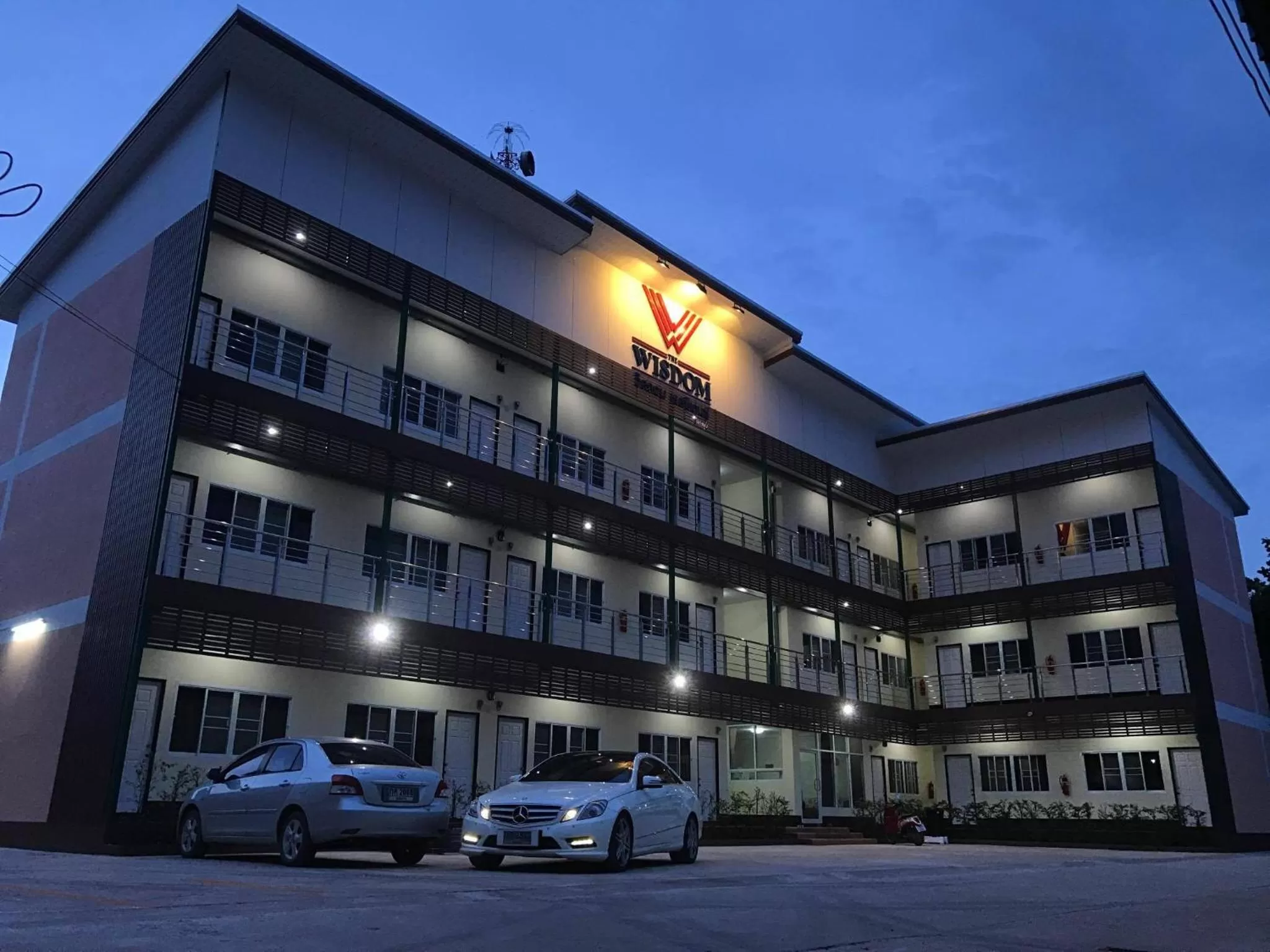 Night in The Wisdom Residence