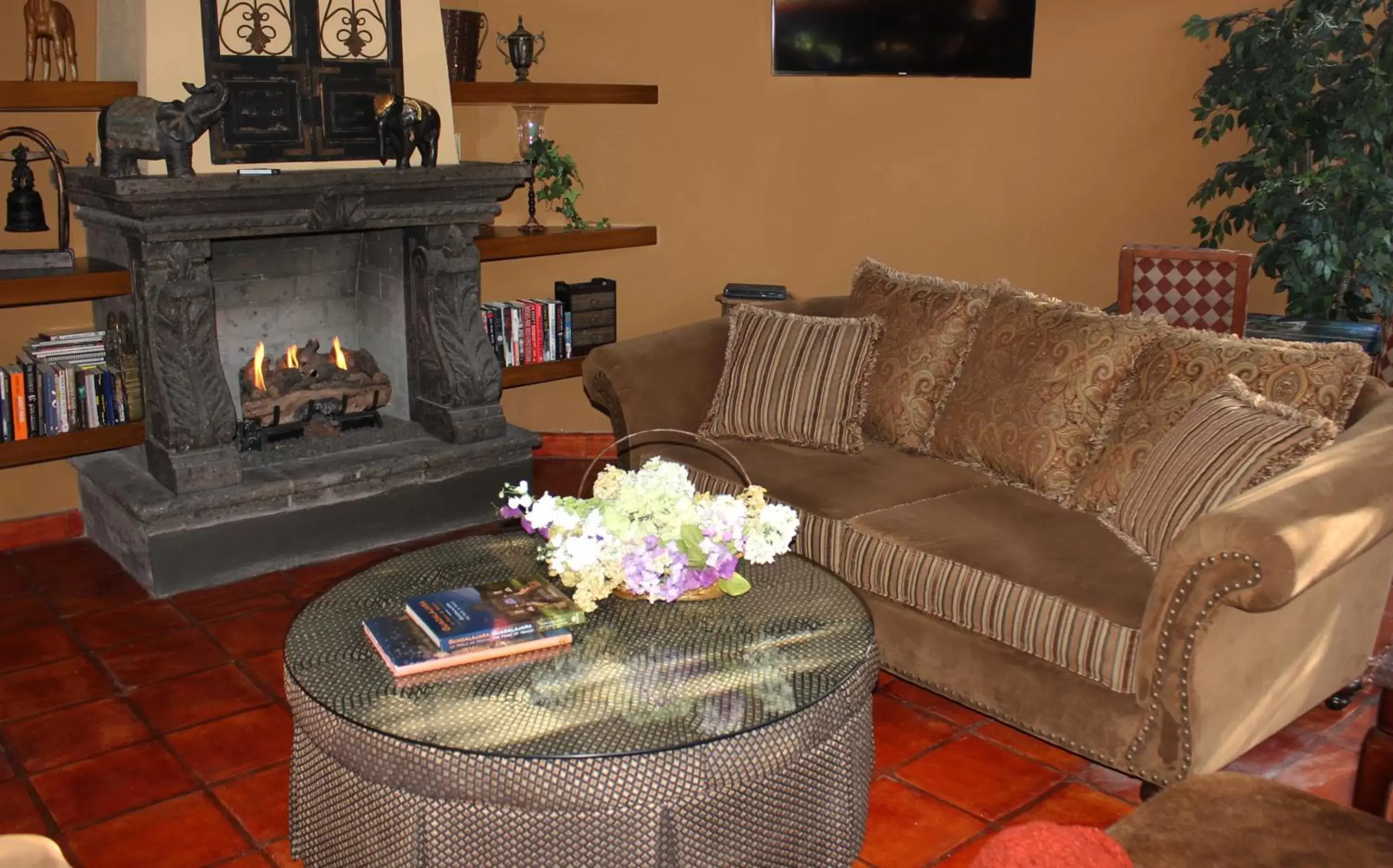 Library, Seating Area in Casa Grande Luxury Boutique Hotel