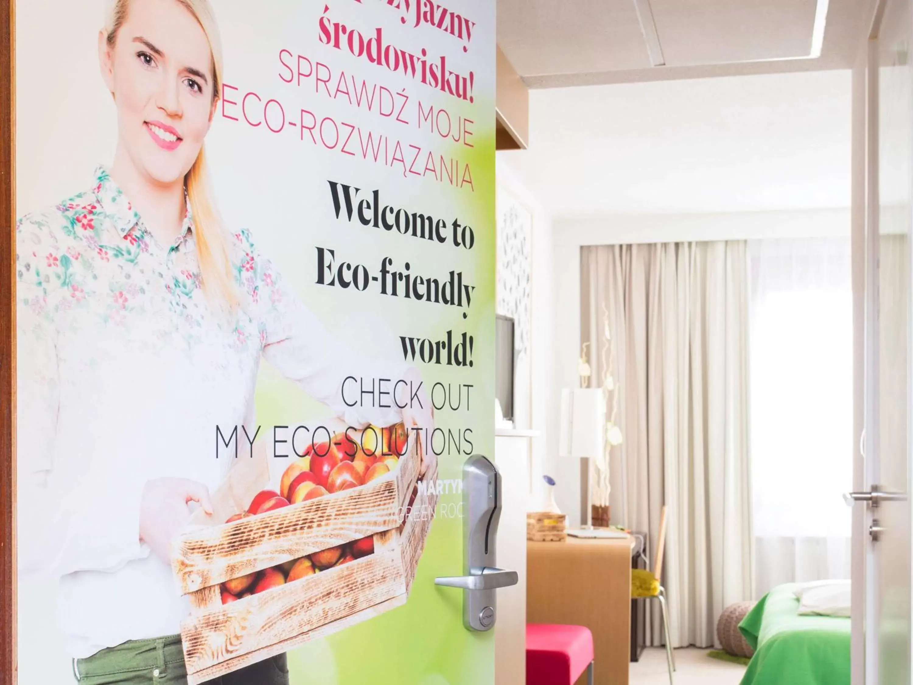 Photo of the whole room in Novotel Warszawa Airport